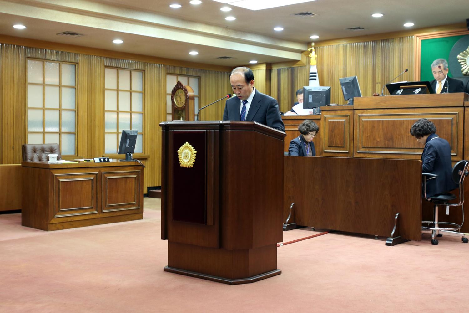제201회 제2차 정례회 제3차 본회의 예산결산위원회 심사결과보고