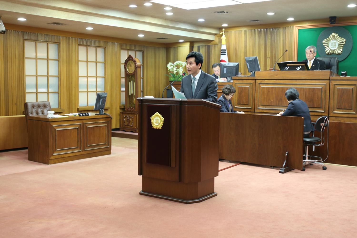 제201회 제2차 정례회 제3차 본회의 재정건설위원회 심사결과보고