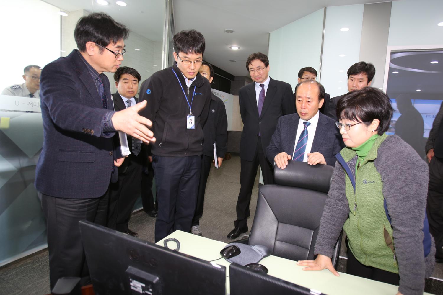 재정건설 현장방문-서대문구통합관제센터