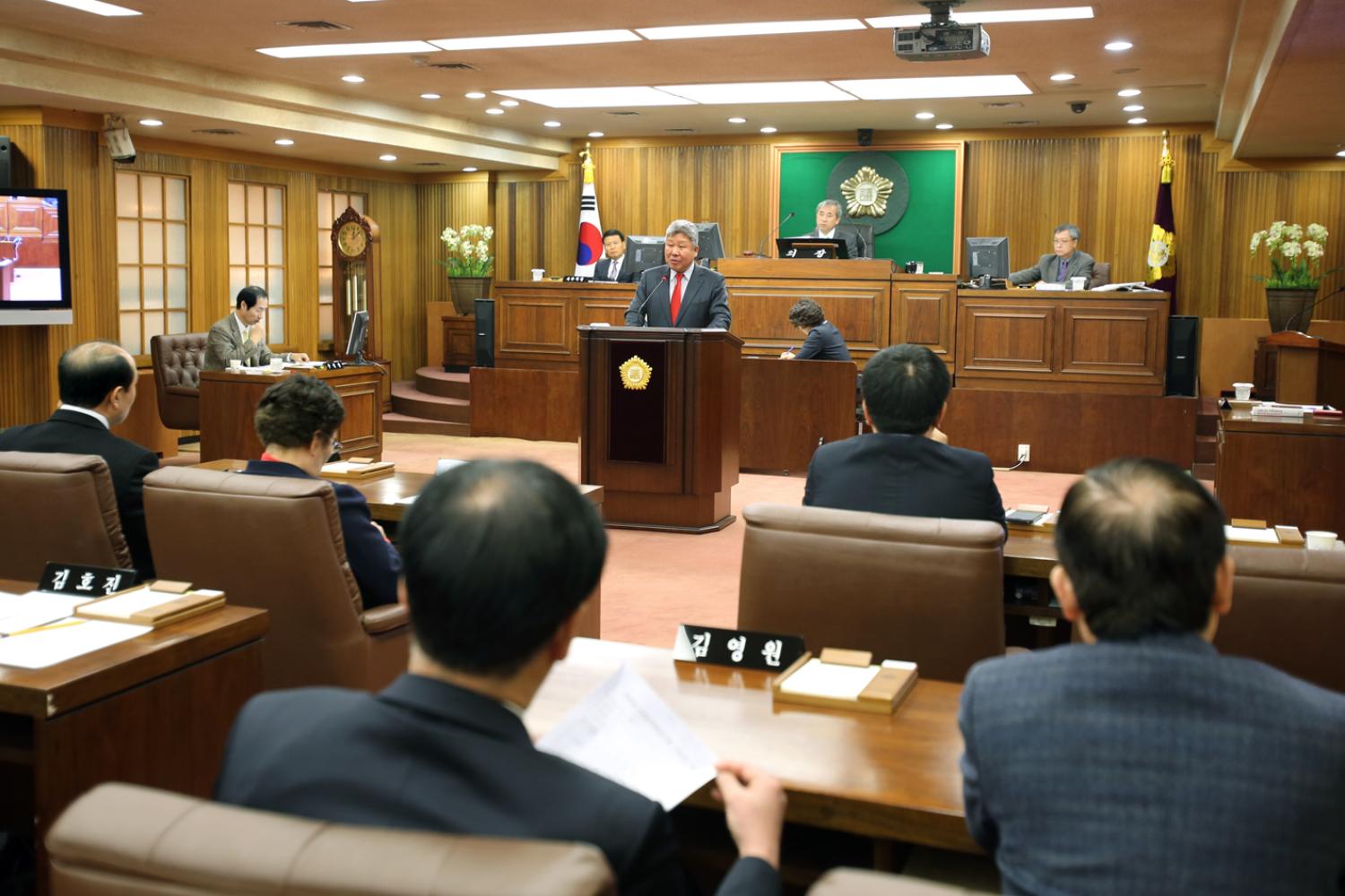 제203회 임시회 제2차 본회의 구정질문(홍길식 의원)