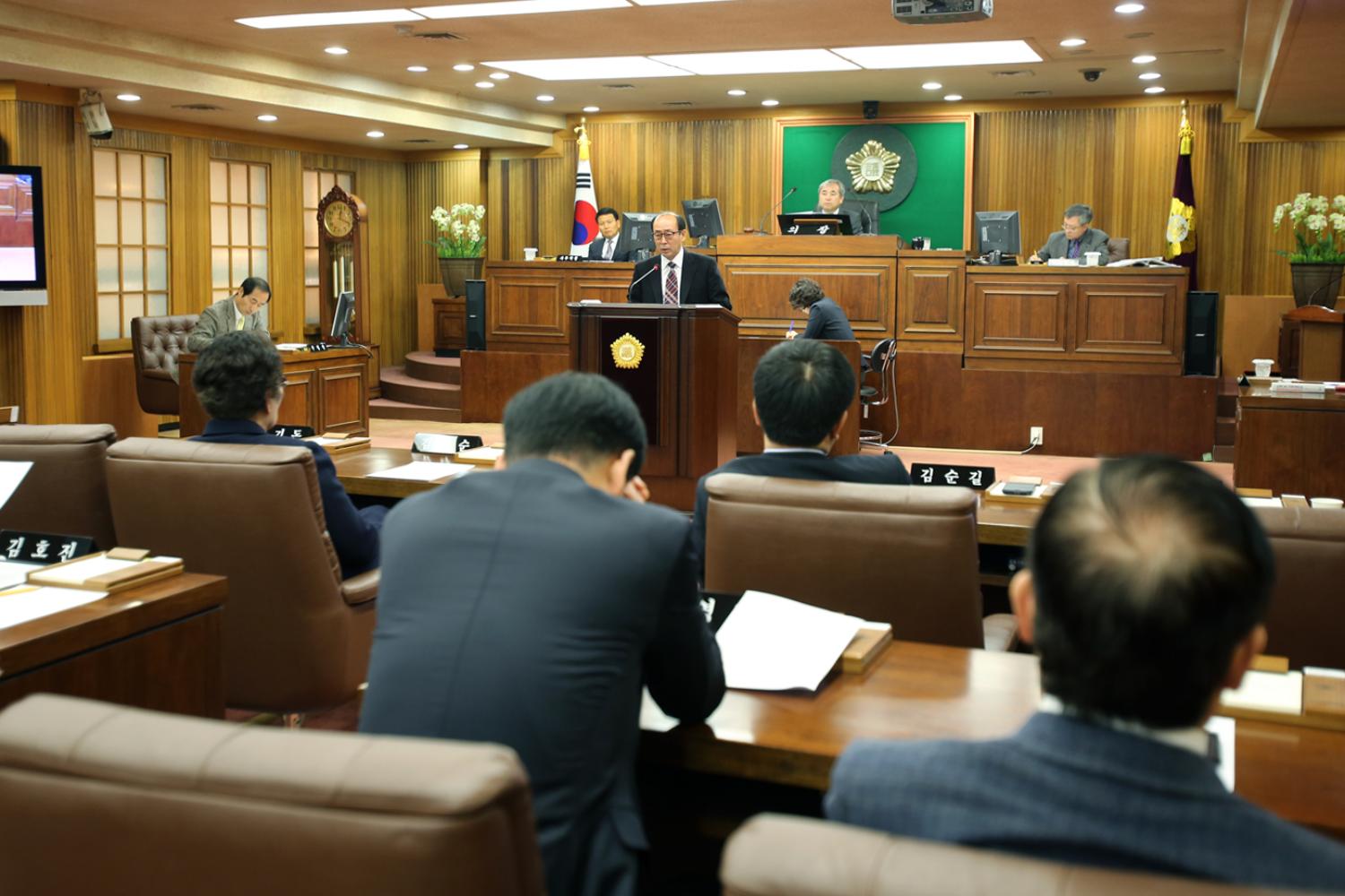 제203회 임시회 제2차 본회의 구정질문(이기돈 의원)