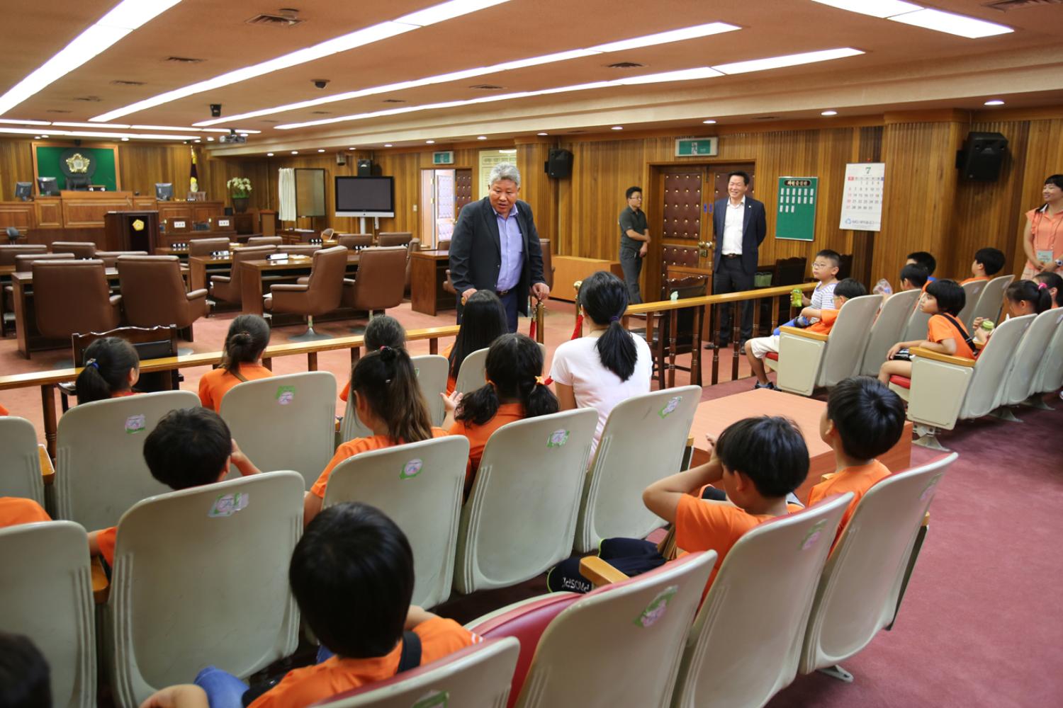 내고장탐방-홍은초등학교 의회방문