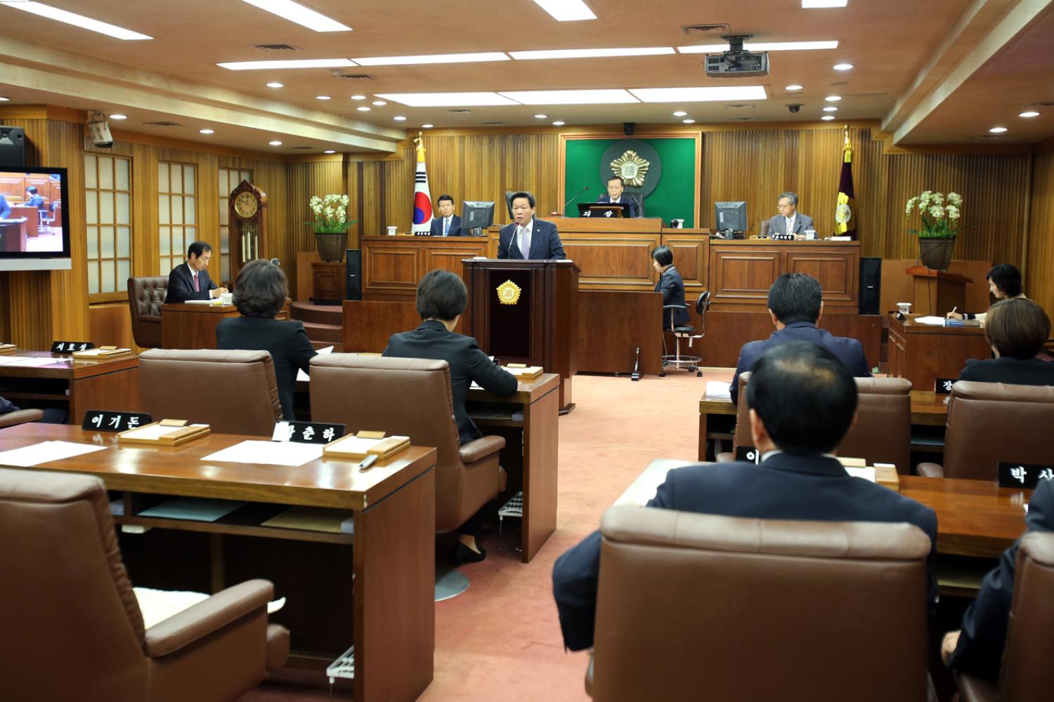 제209회 제1차 정례회 제2차 본회의 구정질문- 황춘하의원