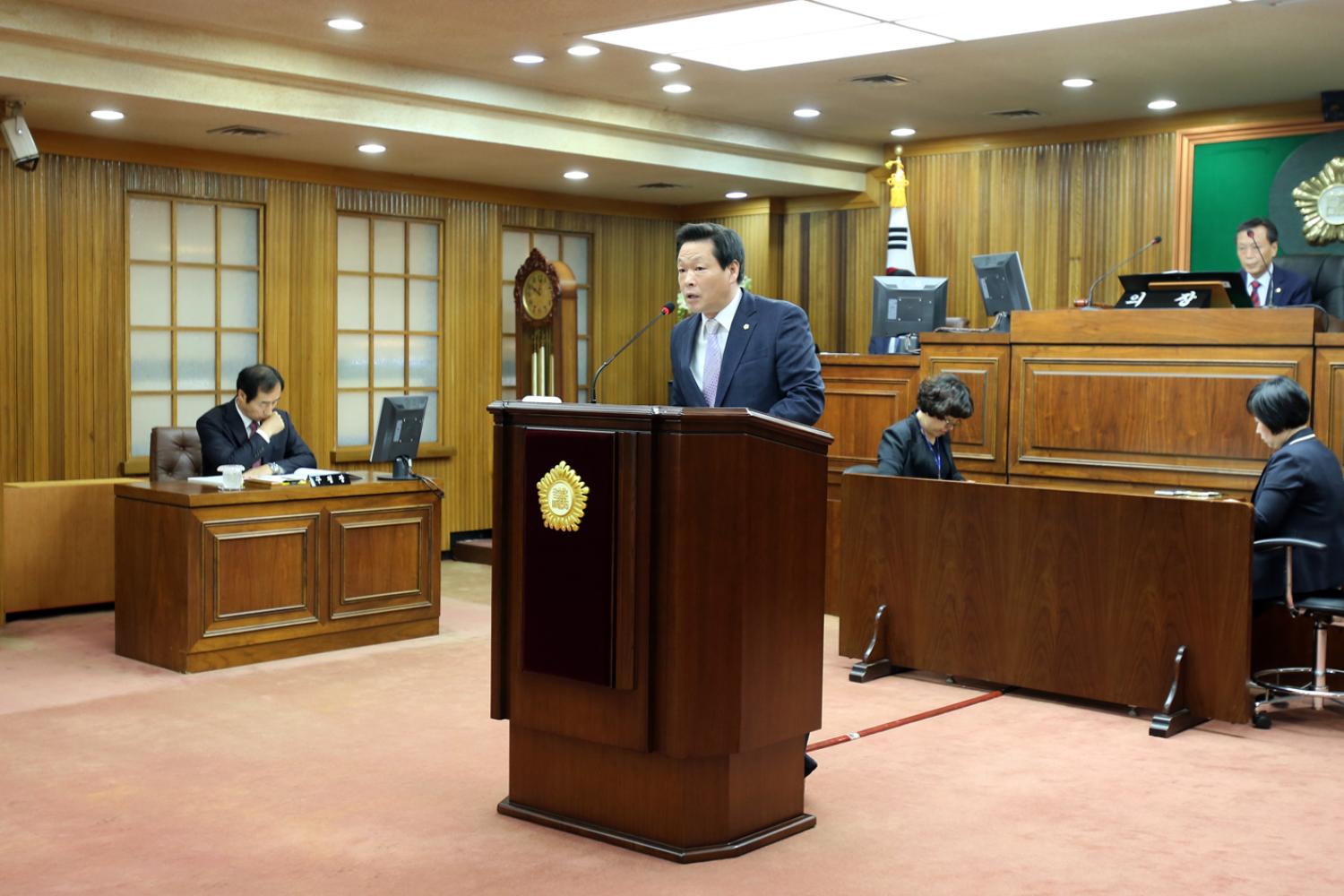 제209회 제1차 정례회 제2차 본회의 구정질문-황춘하의원
