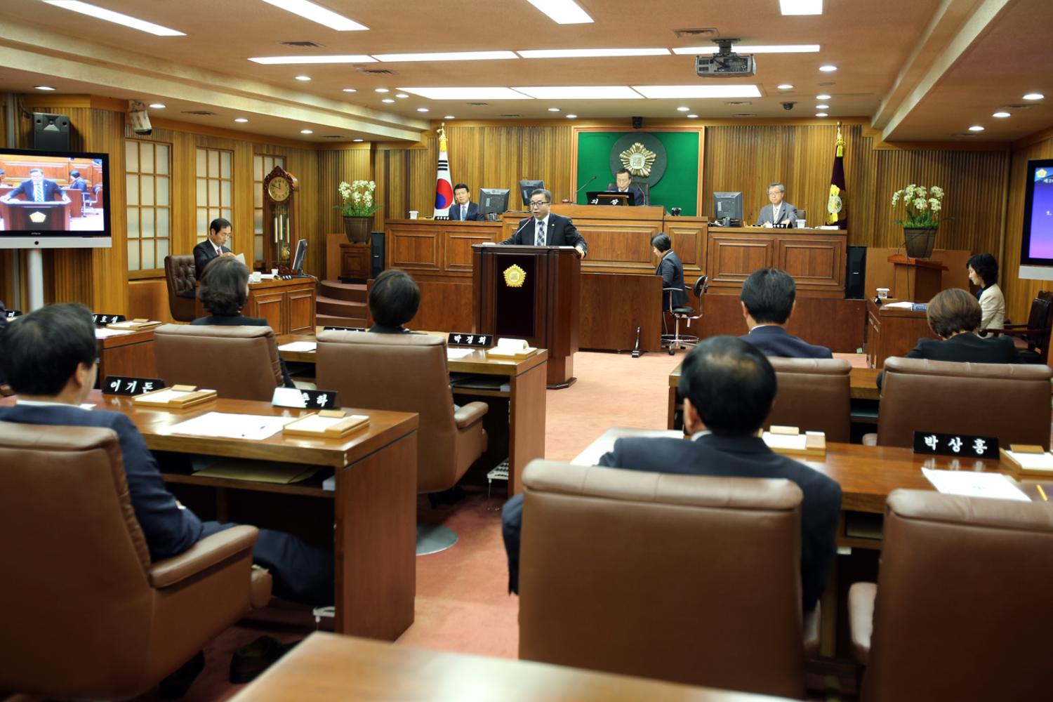 제209회 제1차 정례회 제2차 본회의 구정질문-박상홍