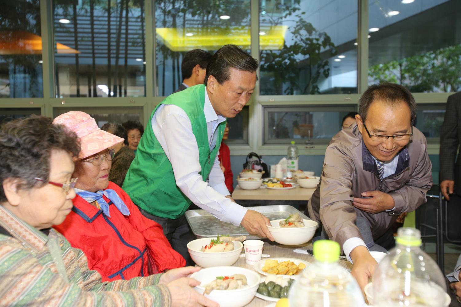2014년 천연동 경로잔치-서대문노인종합복지관