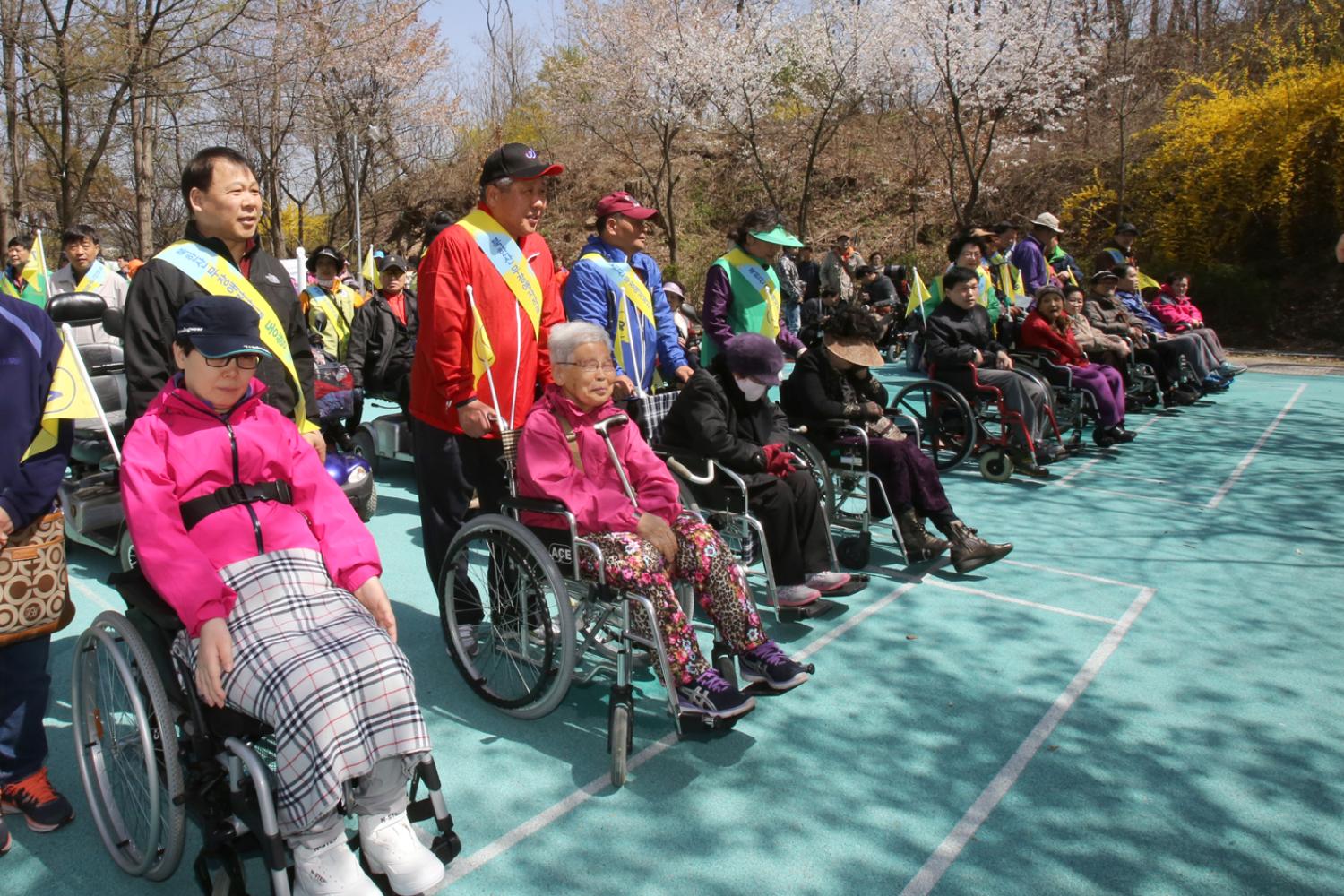 북한산 무장애 자락길 걷기 행사「동행」참석
