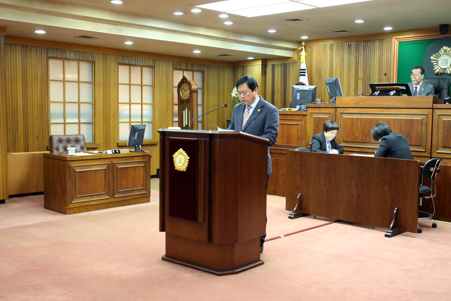 제214회 임시회 제2차 본회의 재정건설위원회 심사결과보고