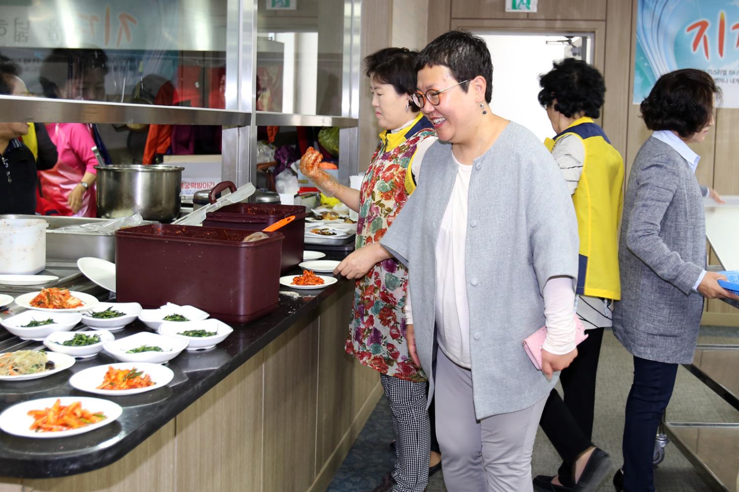 홍제2동 어버이날 경로행사