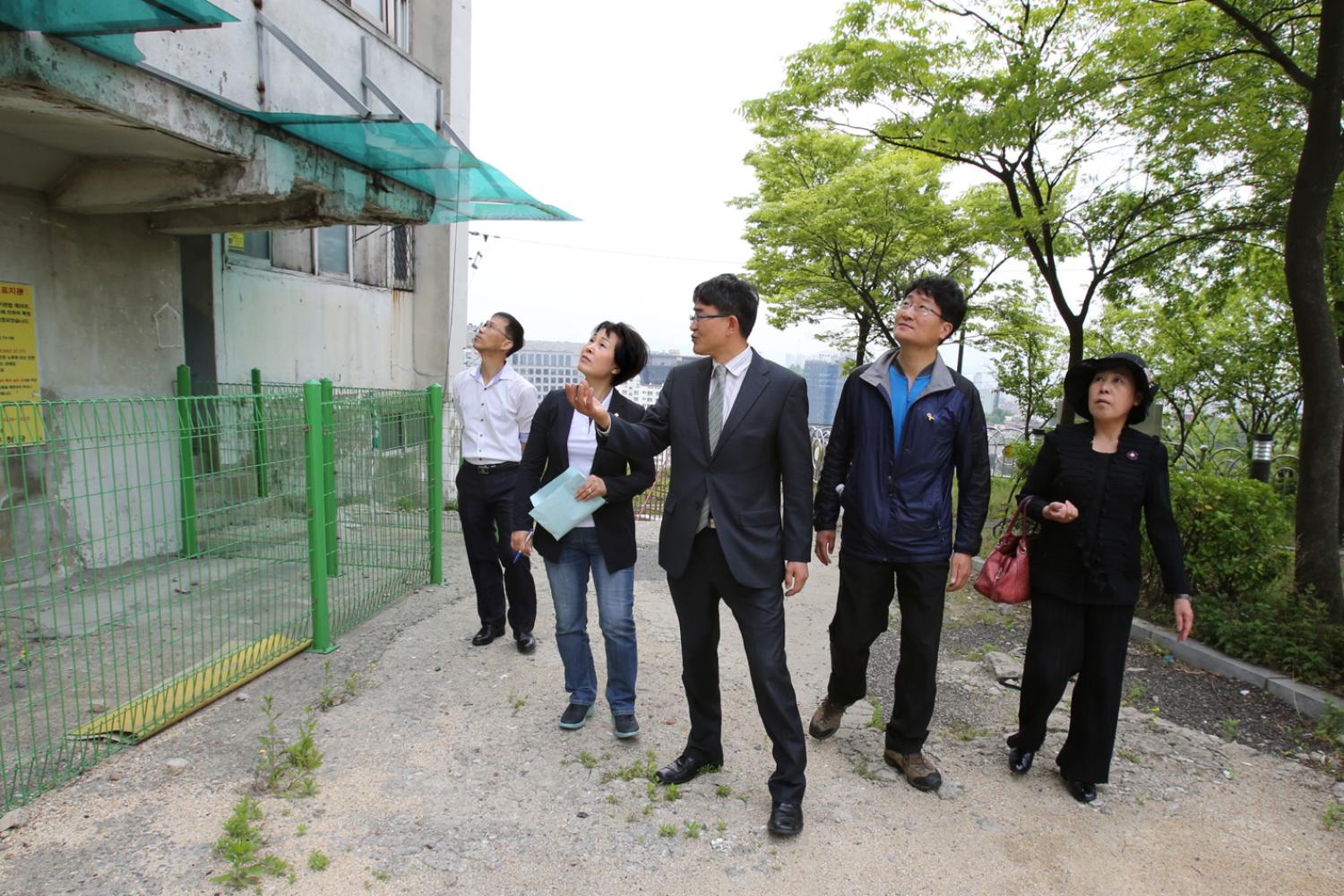 제215회 재정건설위원회 금화시범아파트 현장방문