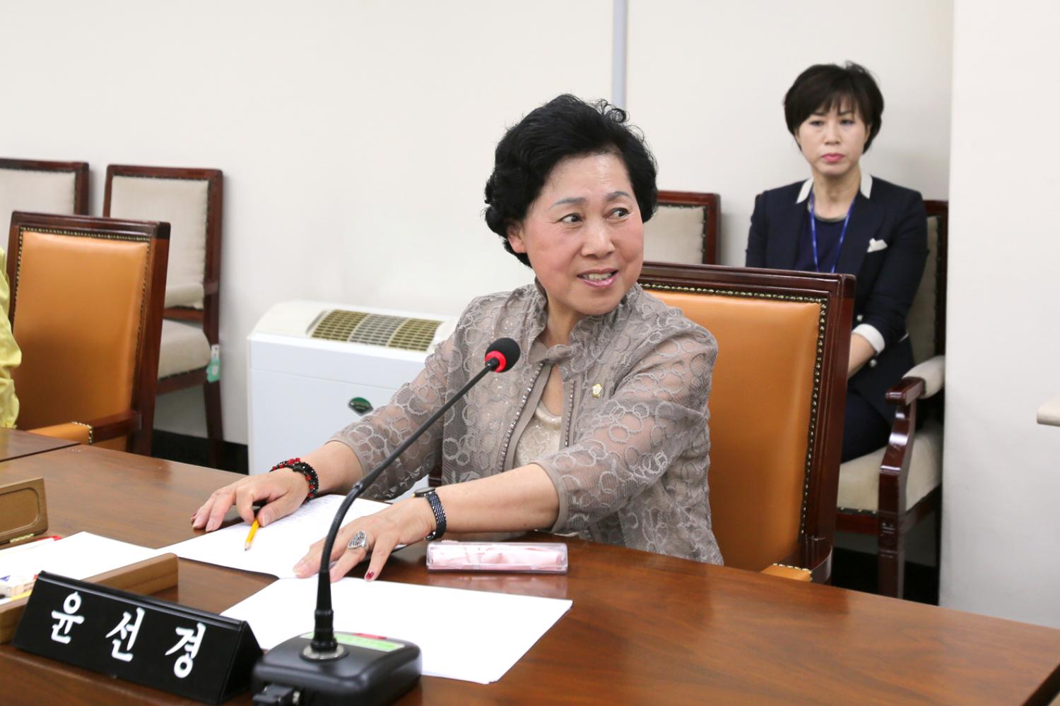 행정복지위원회 간담회( 메르스관련 현안 업무 보고청취)