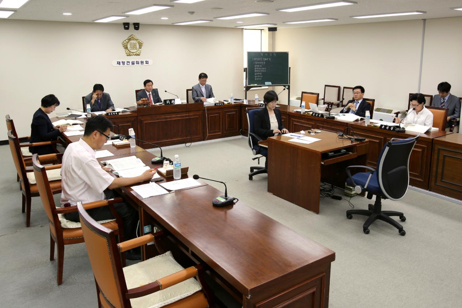 제216회 제1차 정례회 재정건설위원회