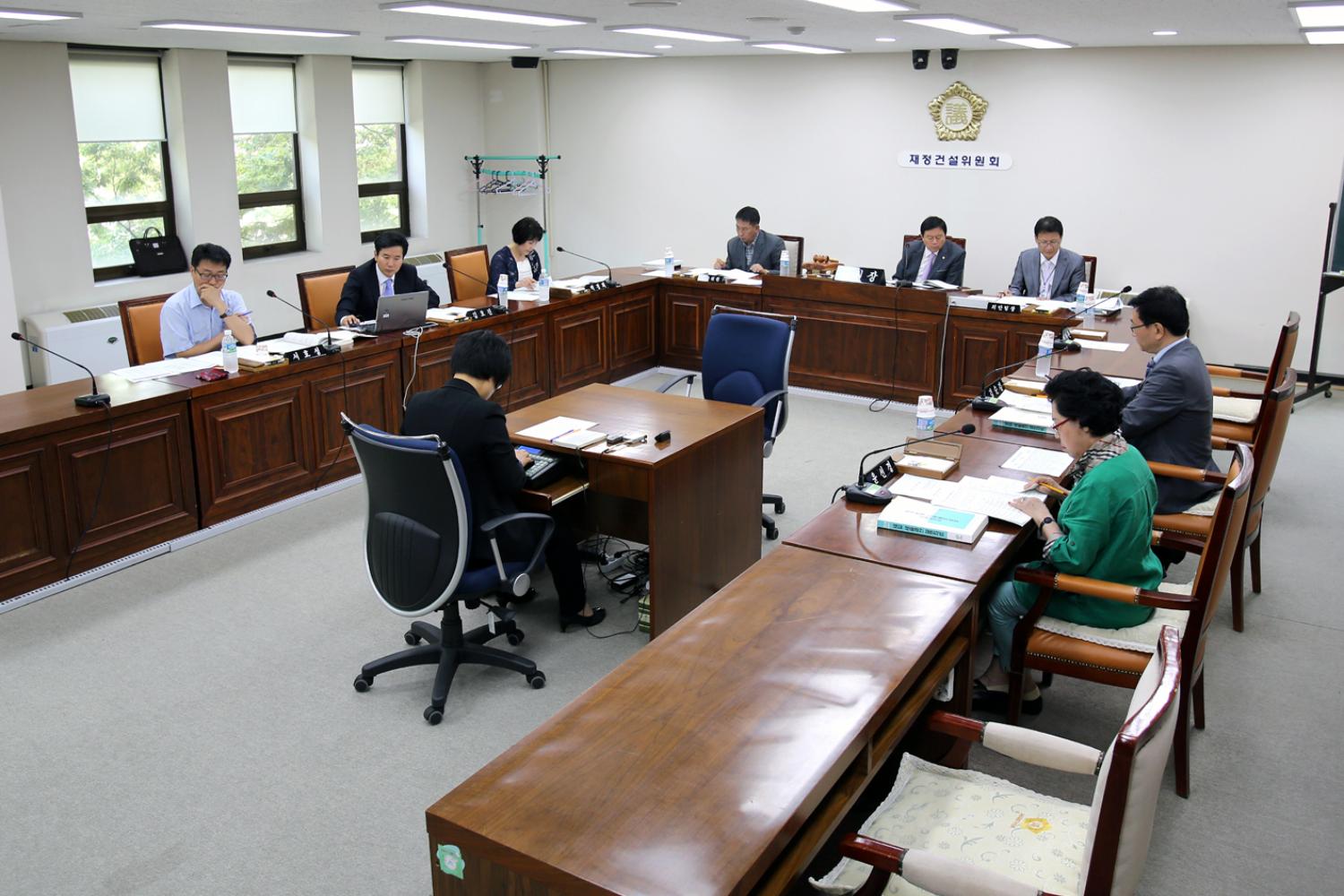 제216회 제1차 정례회 재정건설위원회