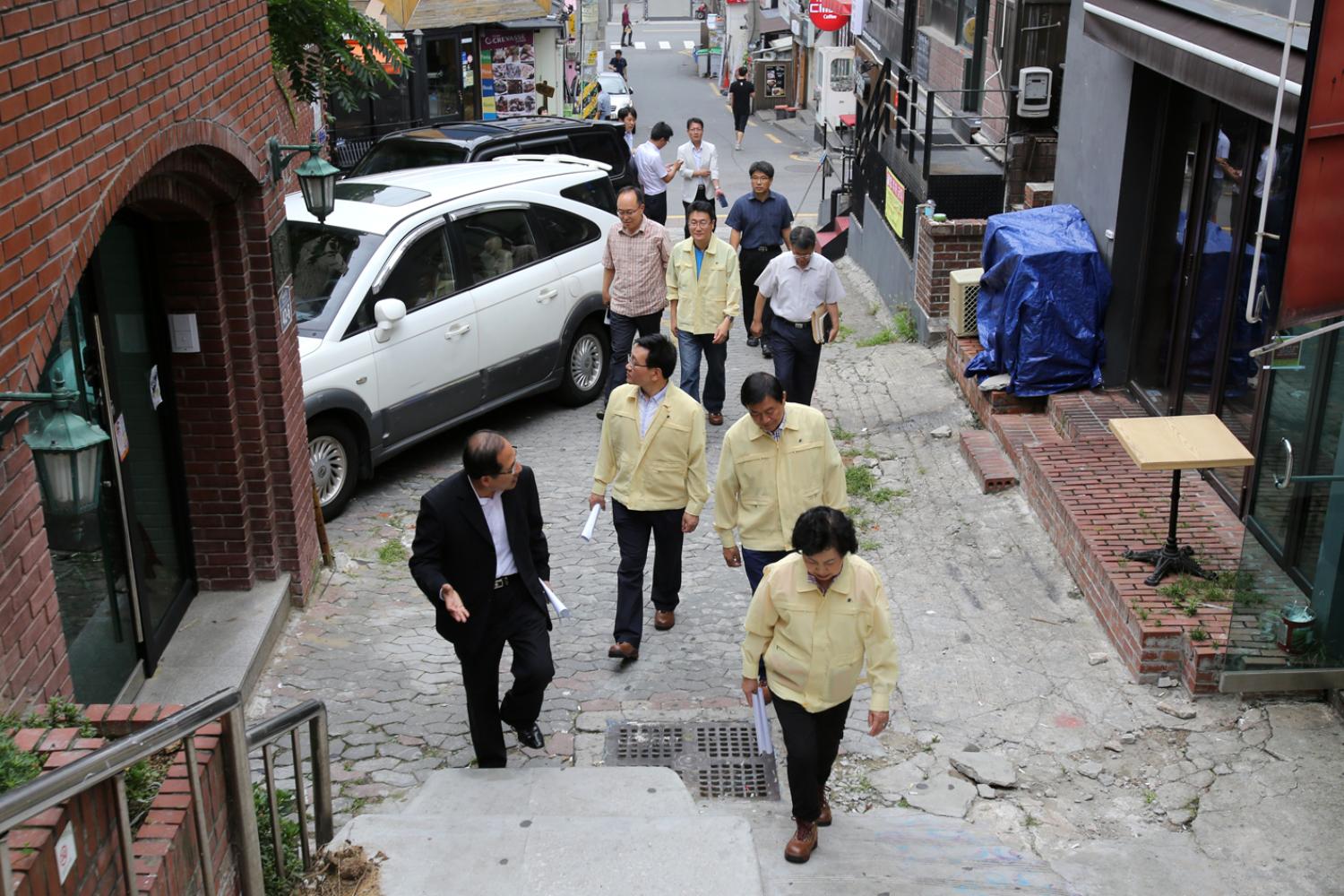 신촌 연세로 일대 - 재정건설위원회 현장방문