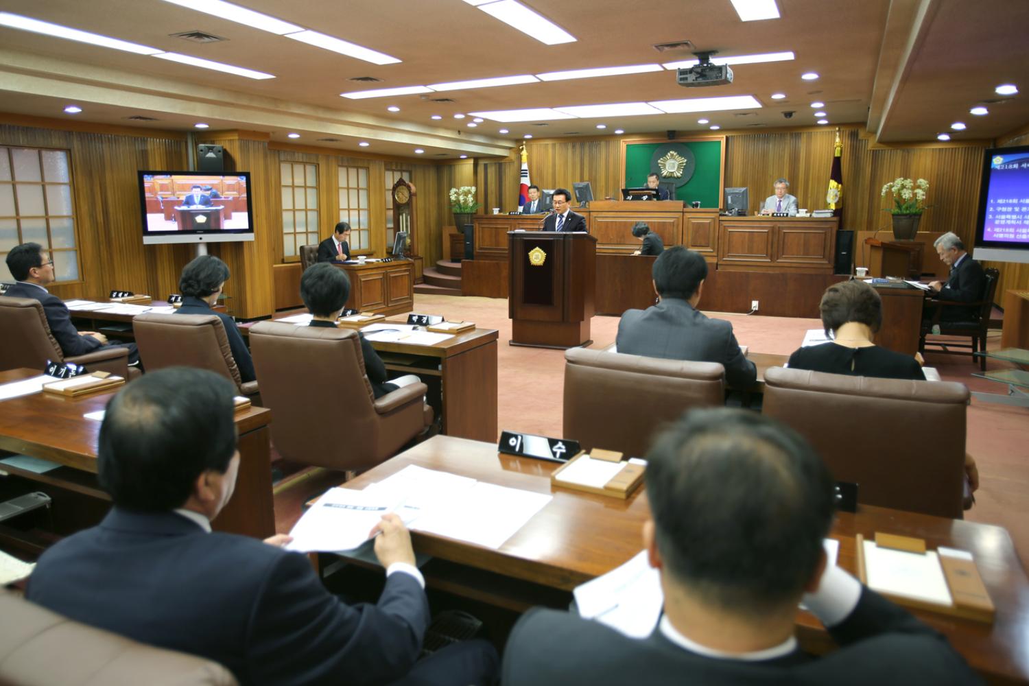 제218회 임시회 제1차 본회의-김순길의원 심사결과 보고