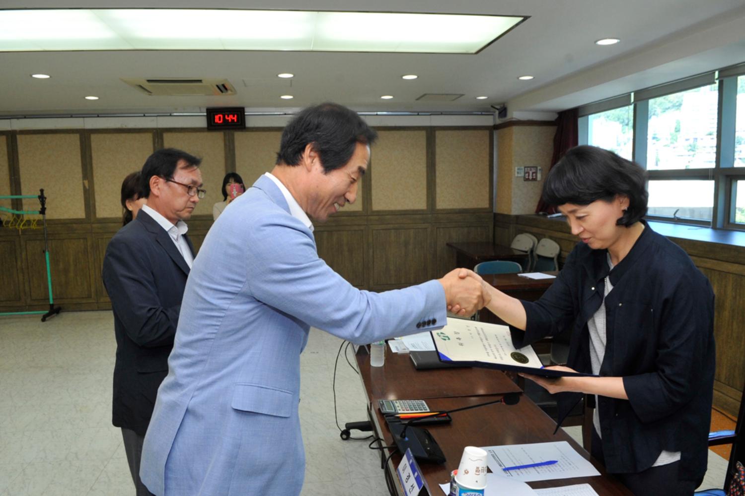 서대문구 생활임금 심의위원 위촉 및 심의위원회 회의-구청홍보과 자료제공