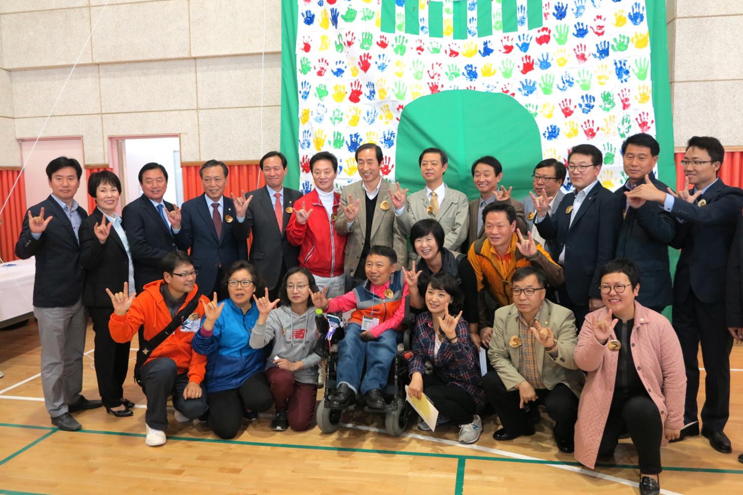 2015년 서대문장애 비장애 주민화합잔치(의정홍보팀 자료제공)