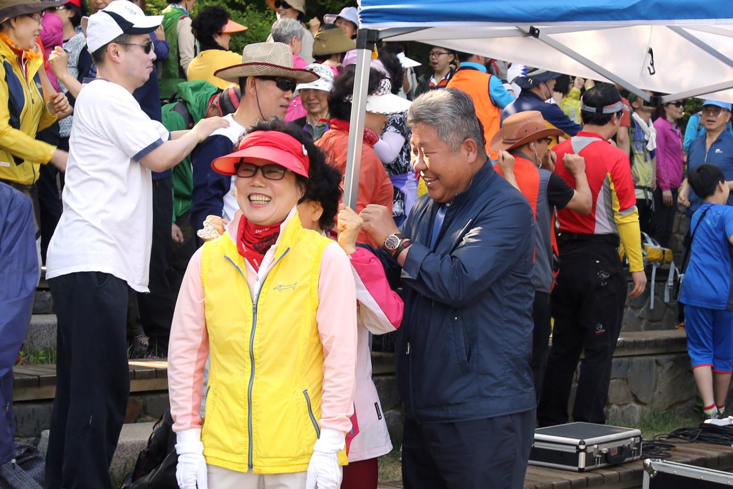 서대문안산 아카시아꽃길 가족걷기 11