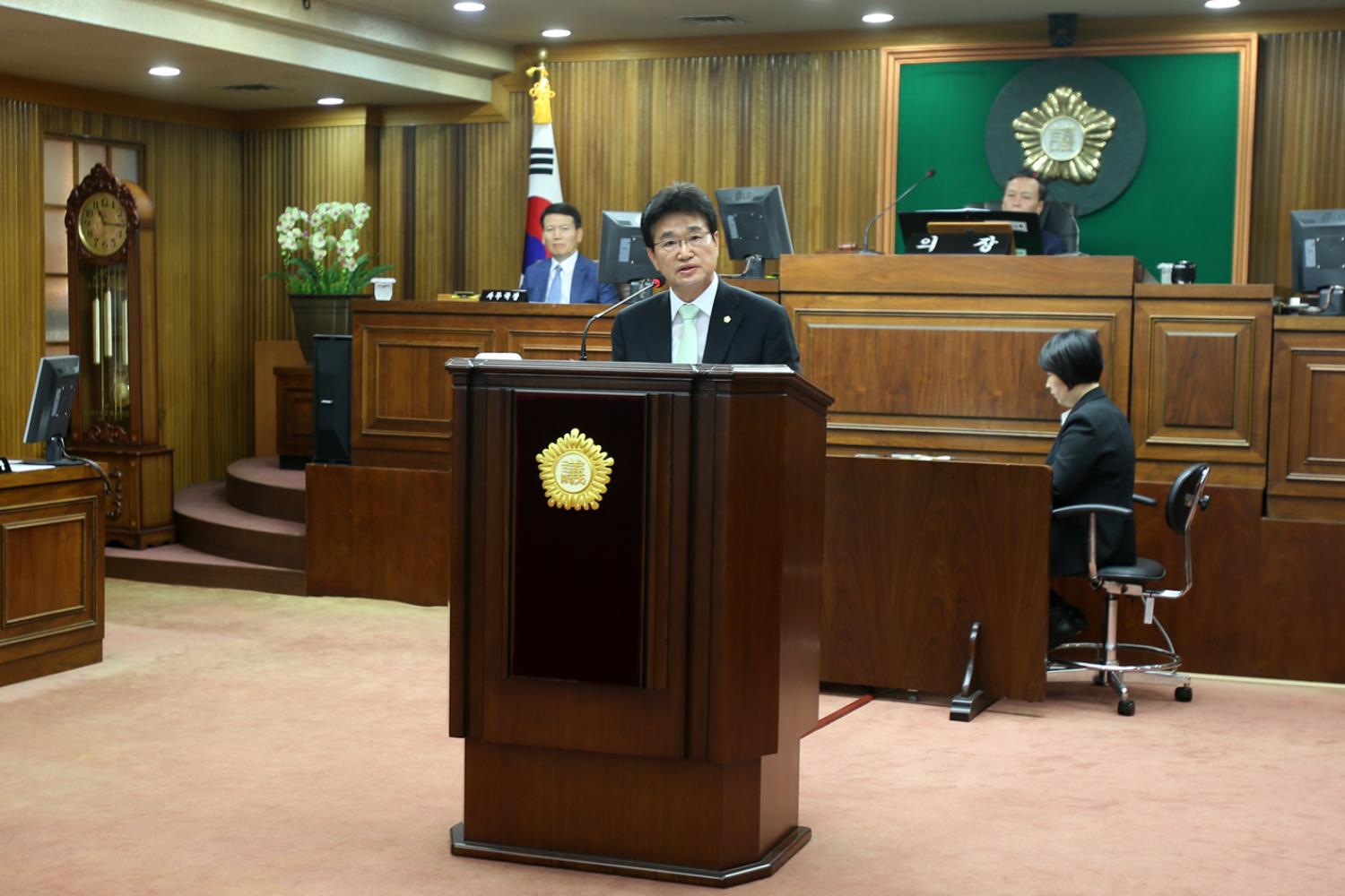 제225회 제1차 정례회 제2차 본회의(구정질문) 4