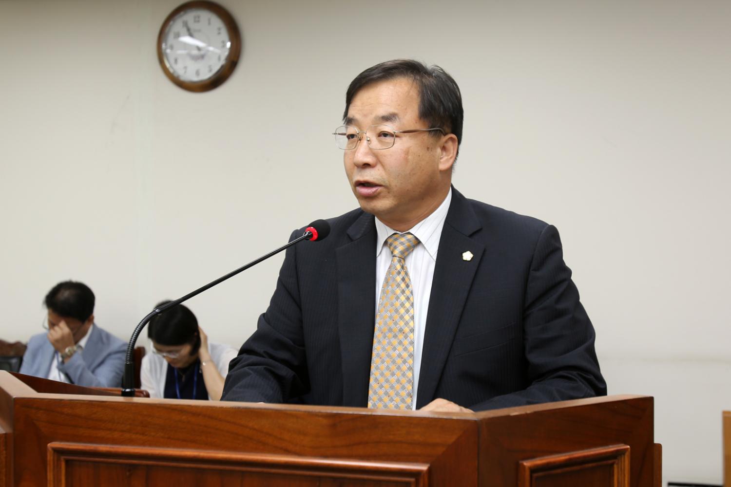 제226회 임시회 의회운영위원회 9