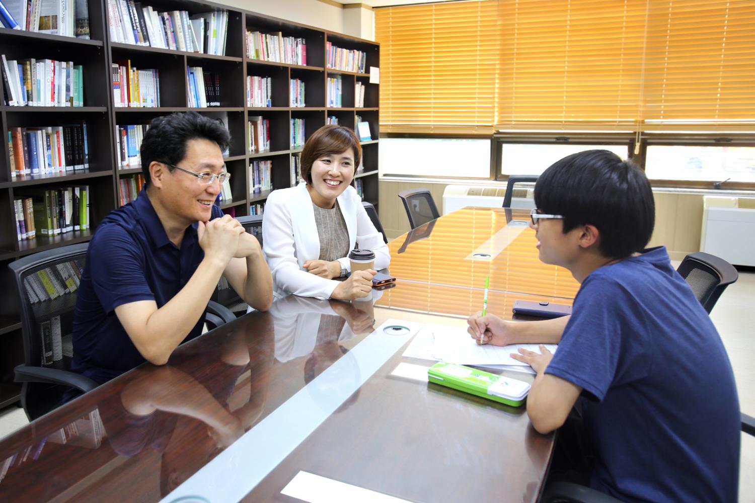 진로 직업체험 및 인터뷰(한성중학교  학생)