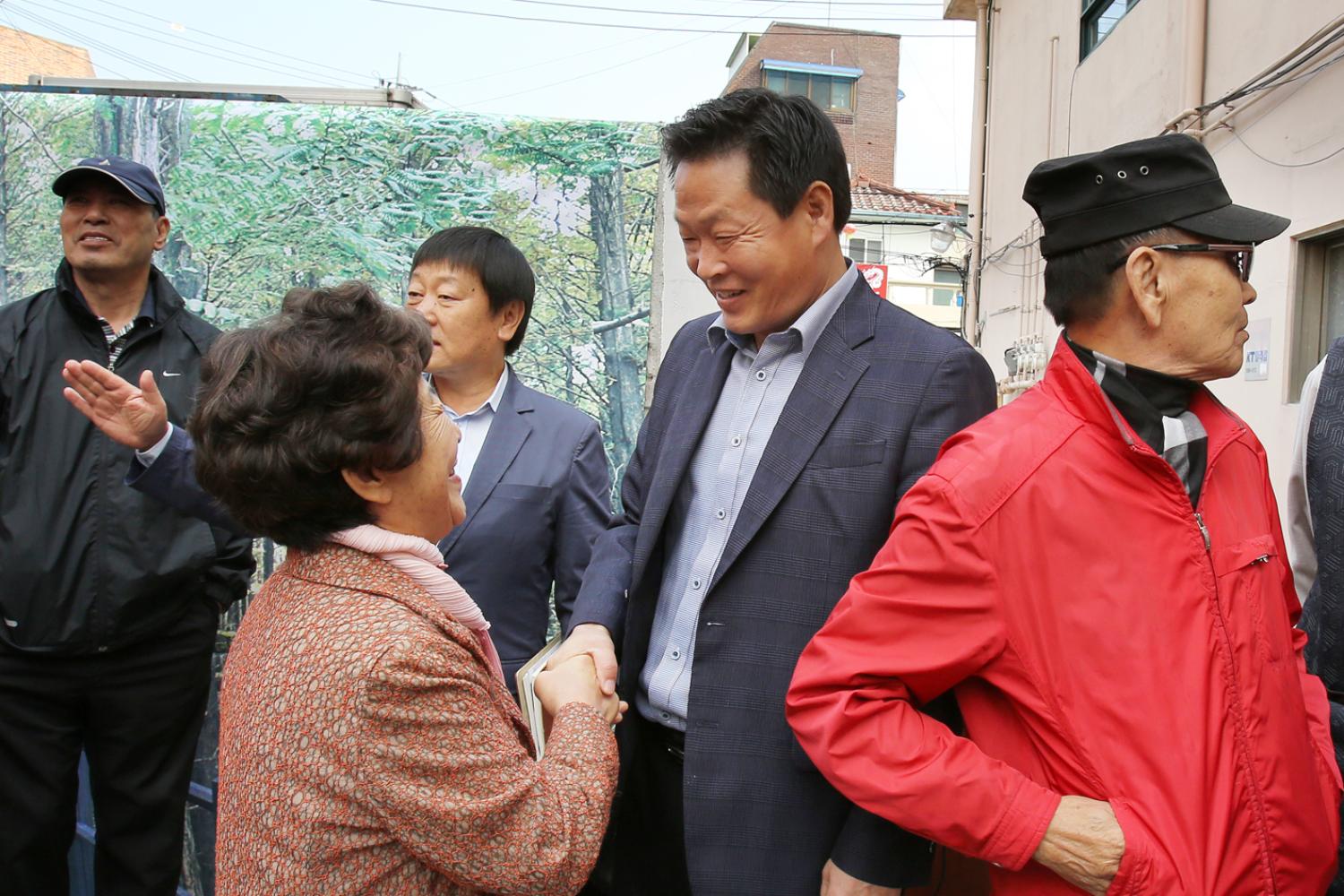 구립은빛홍삼경로당 개소식 11