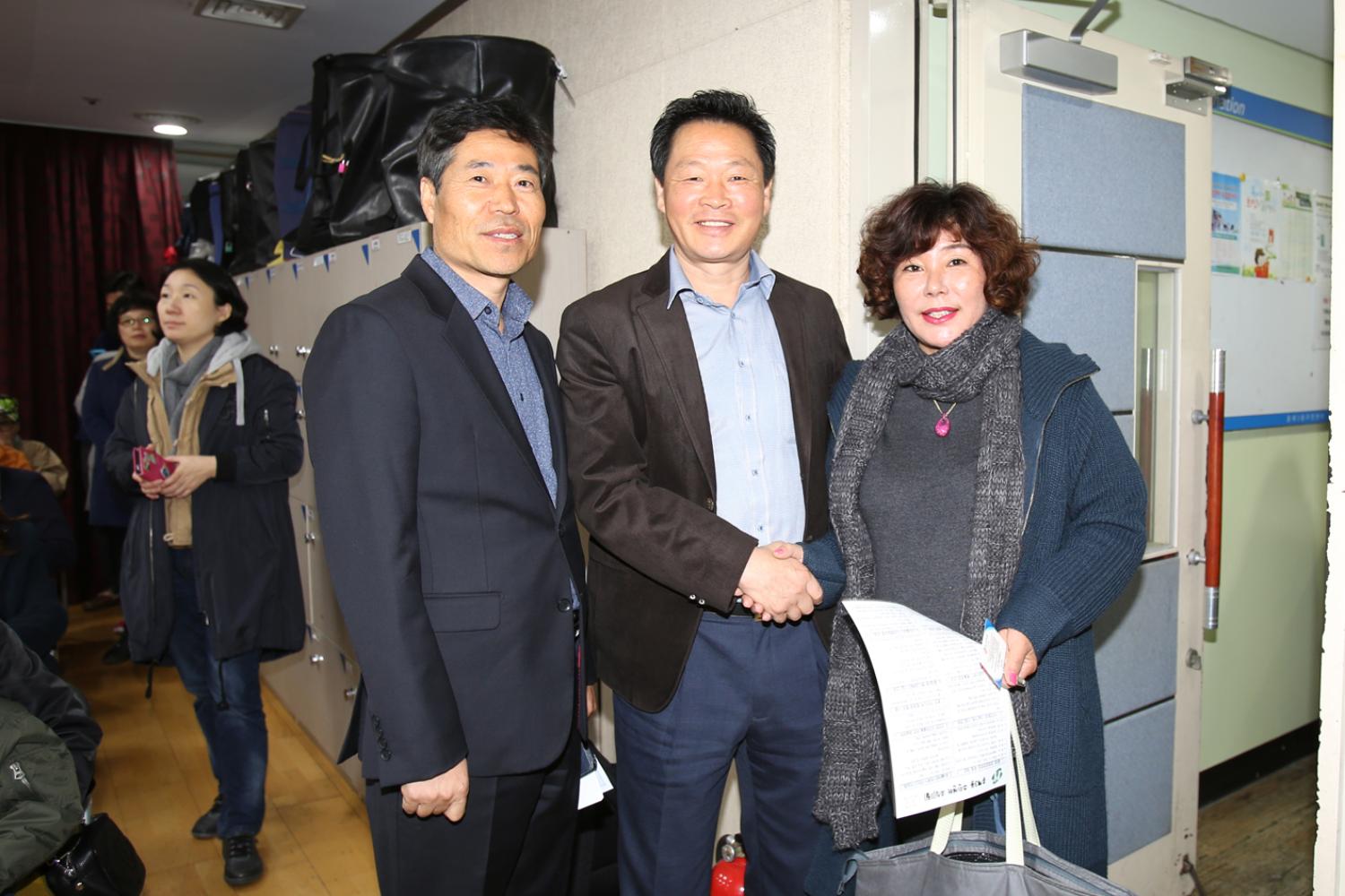 홍제3동 동주민센터 반장 수여식 7