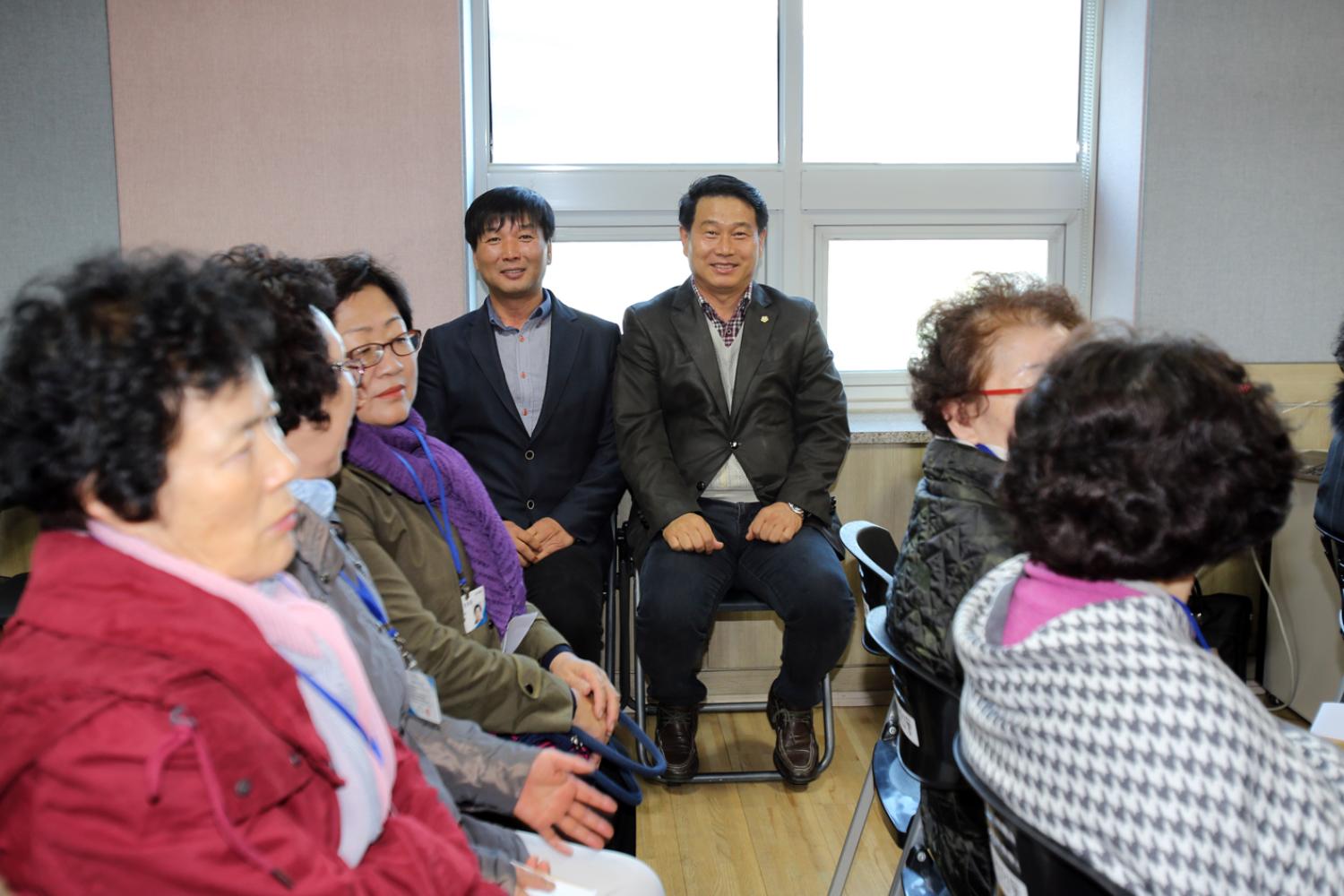 천연동 동주민센터 반장 수여식 6