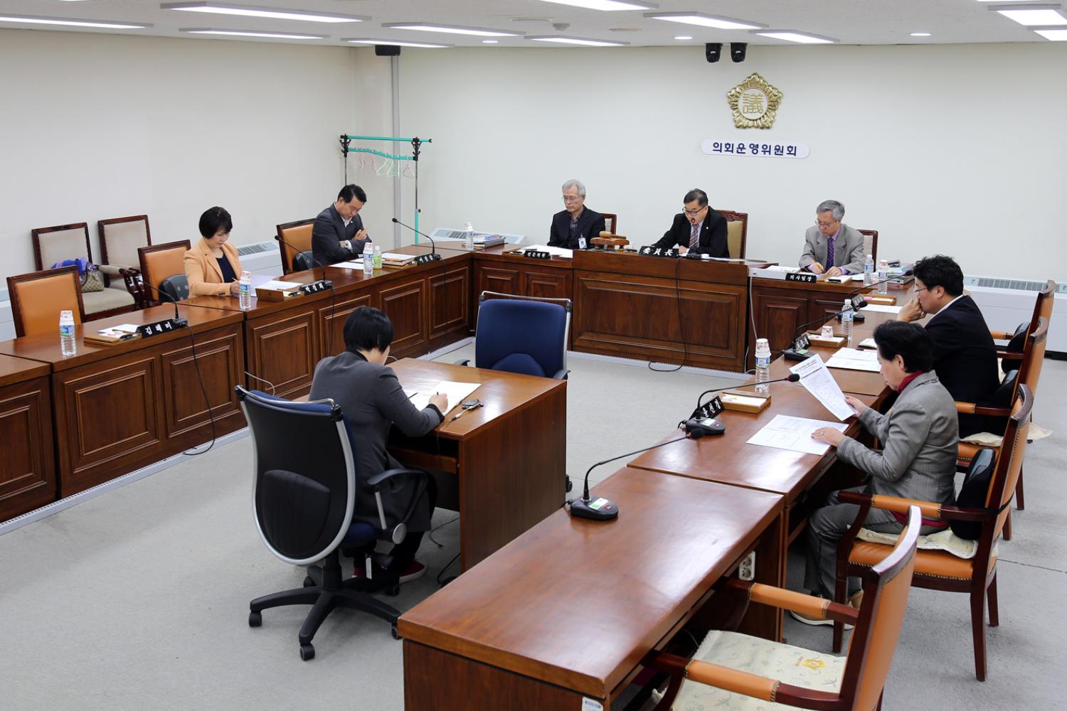 제229회 제2차 정례회 의회운영위원회 의사일정 협의의 건 2