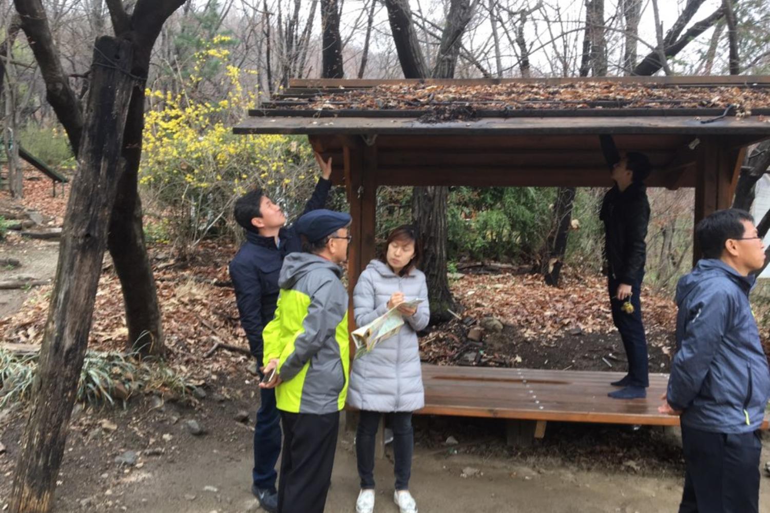 안산 배드민턴장 정자교체 현장방문(핸드폰 자료제공)