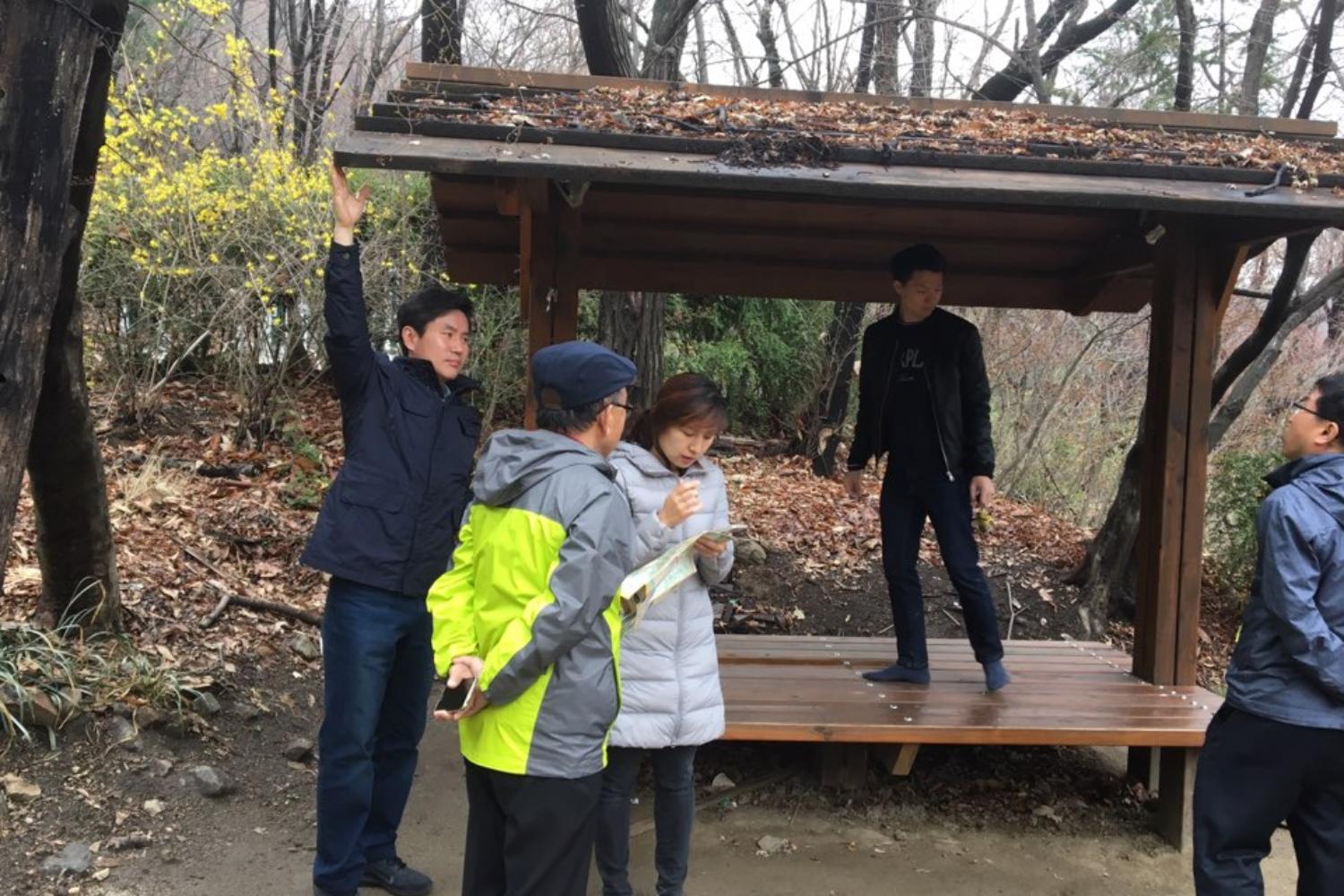 안산 배드민턴장 정자교체 현장방문(핸드폰 자료제공) 3