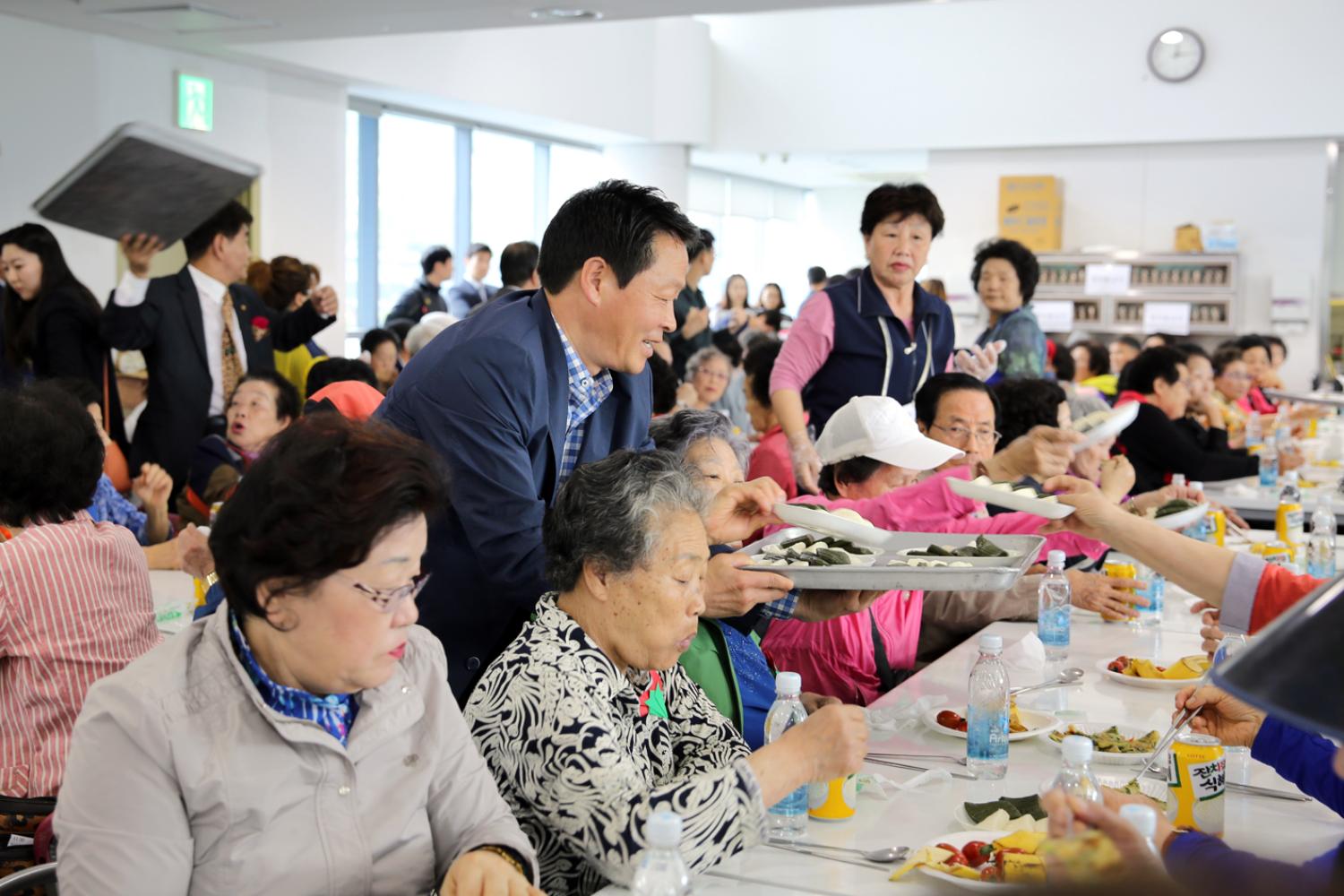 홍제3동 어버이날 기념 경로행사 7