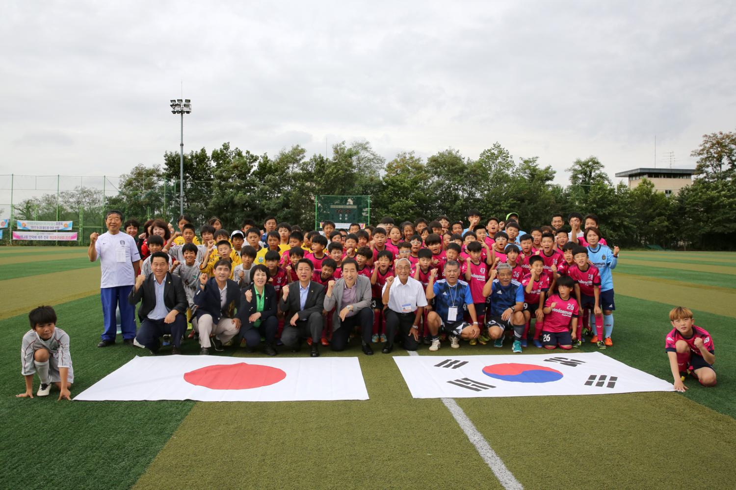 스미다구 어린이 축구단과의 친선경기 7