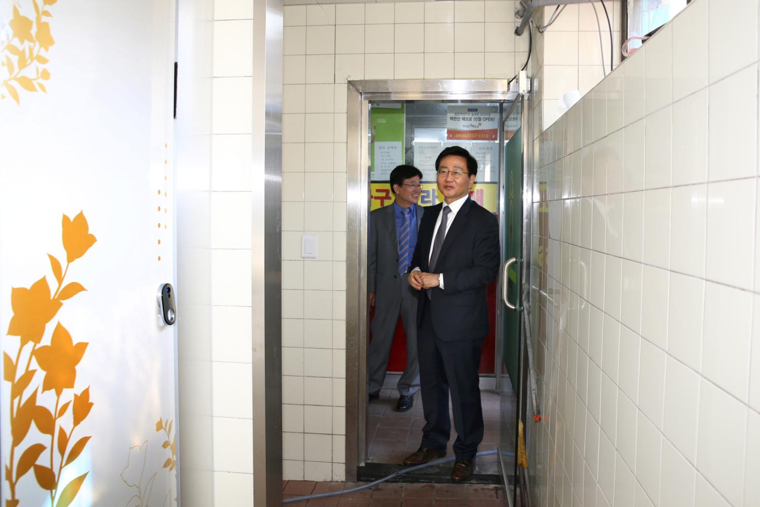남가좌2동 백련시장 현장방문 10