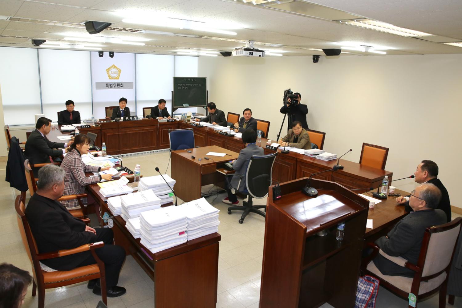 제239회 제8차 주택재개발정비사업 및 간판개선사업특별위원회 4