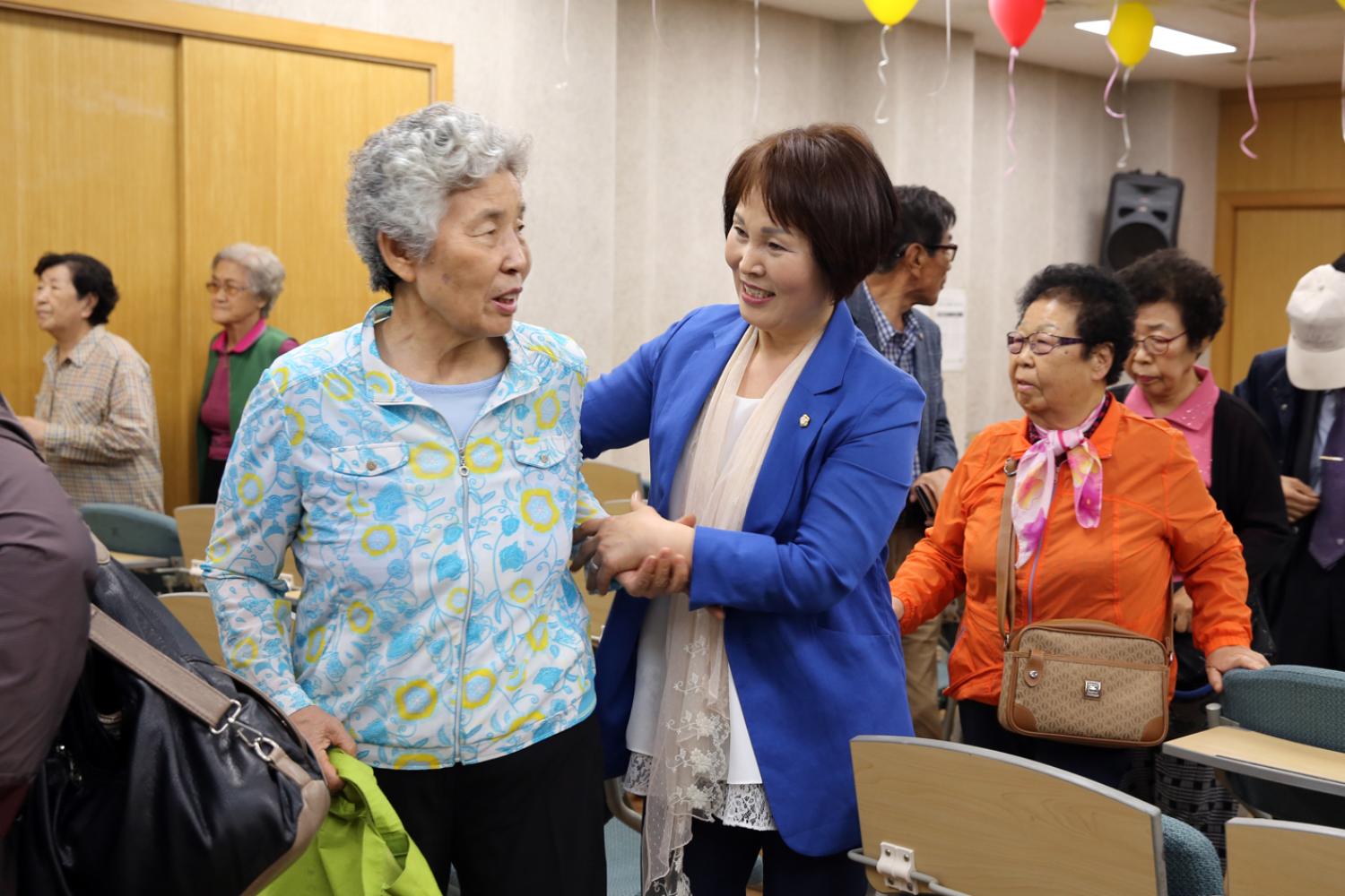 제46회 어버이날 기념 홍제1동 경로행사 10