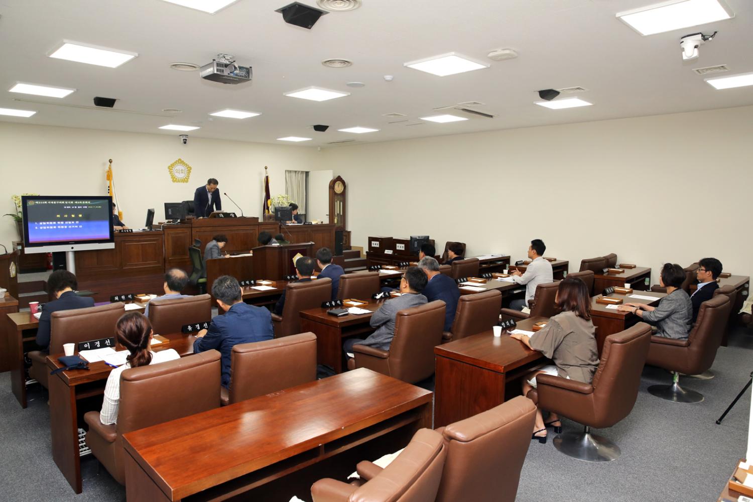 제244회 임시회 제2차 본회의-상임위원회 위원장선거 5