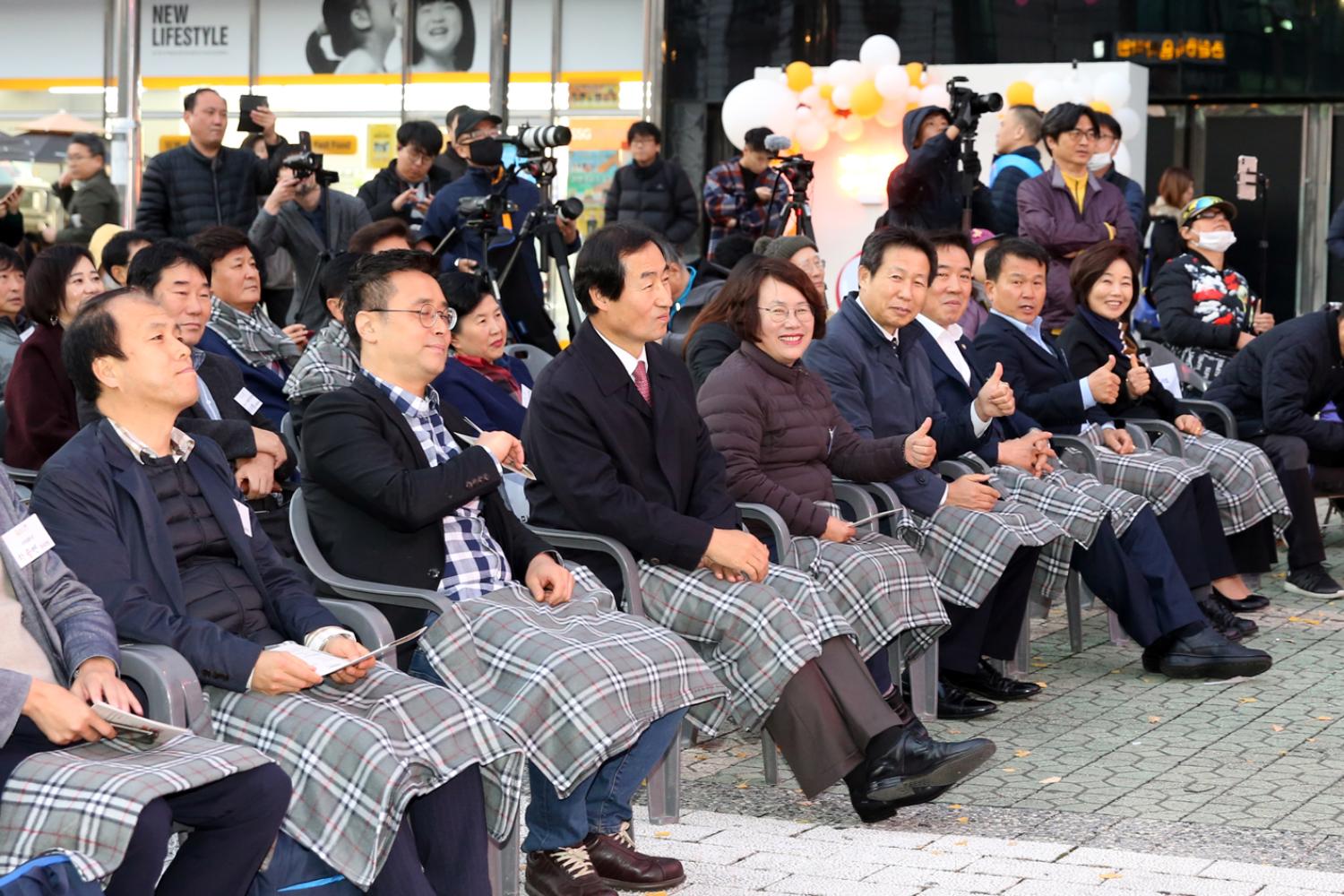 신촌. 이대 난다축제 개막식 14