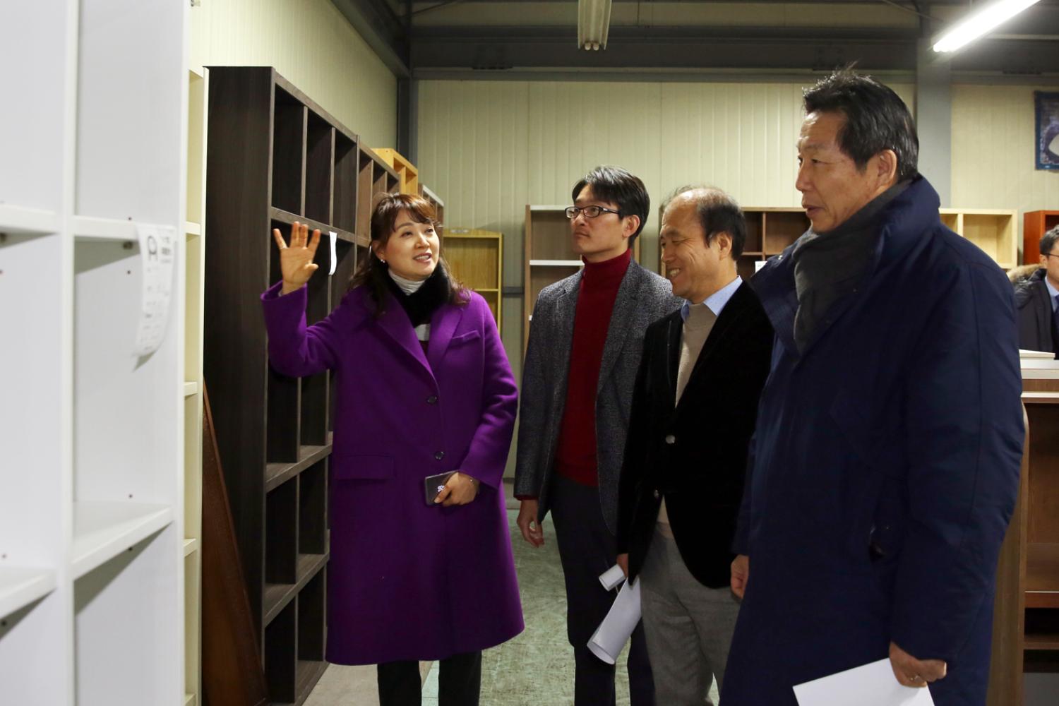 제249회 제2차 임시회 재정건설위원회 재활용센터 현장방문 8