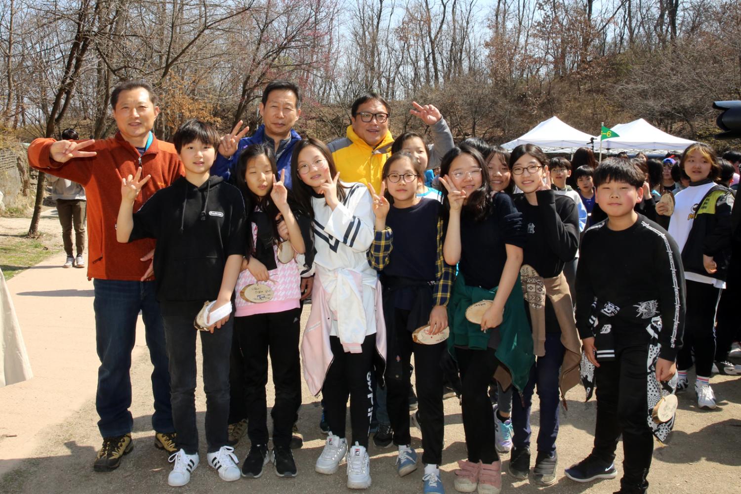 사회공헌형 신림탄소상쇄의 숲조성 북한산 나무심기 8