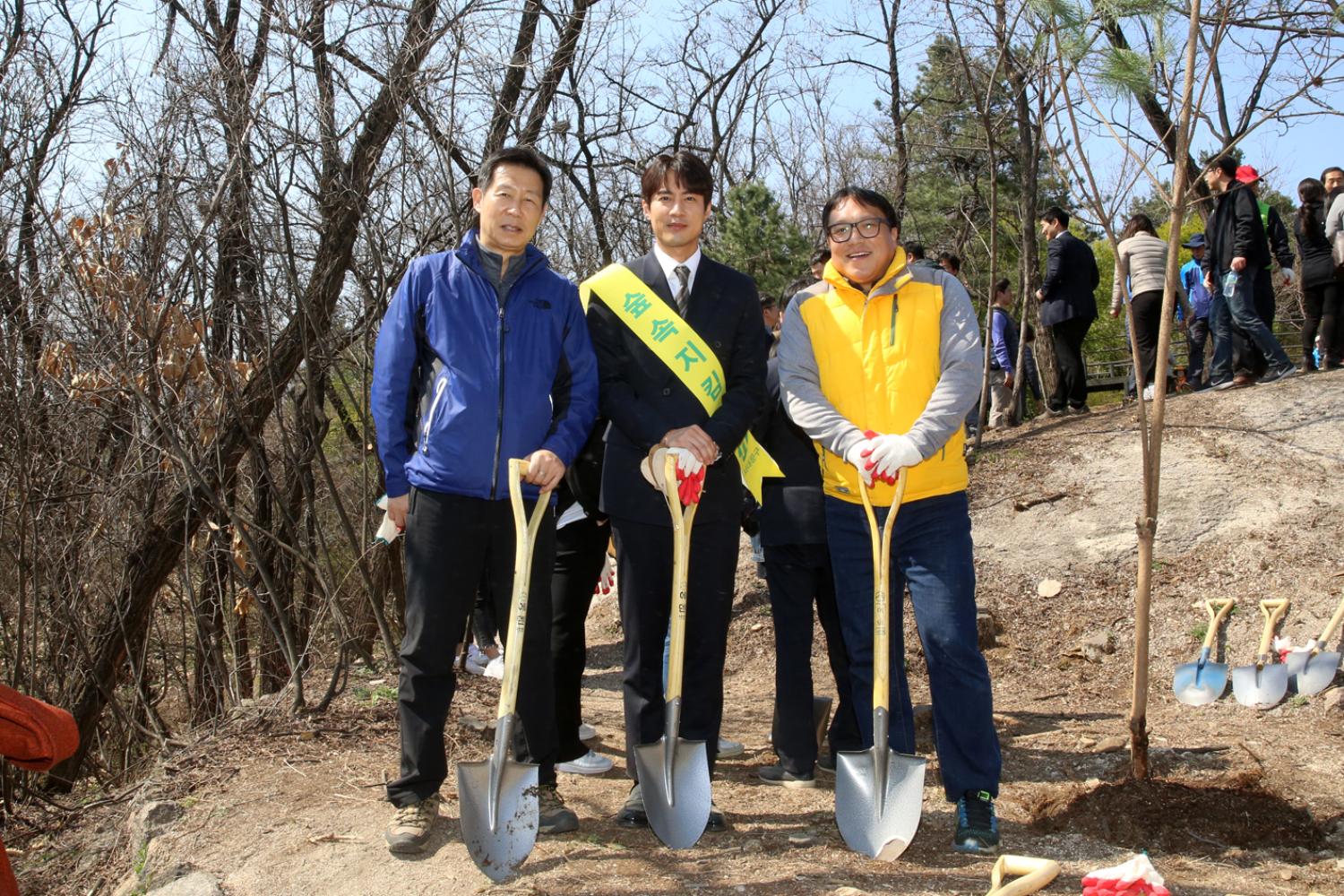 사회공헌형 신림탄소상쇄의 숲조성 북한산 나무심기 38