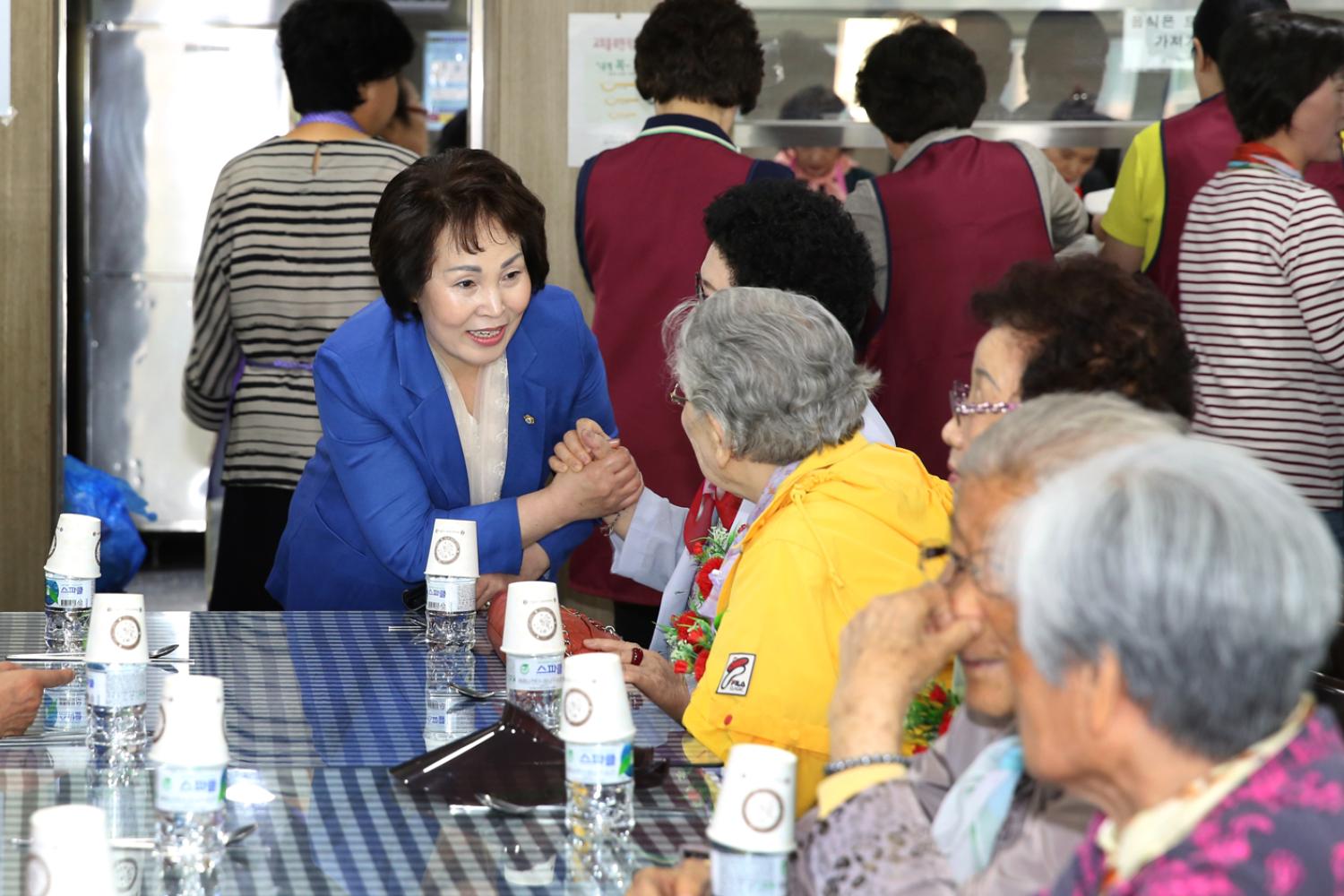 제47회 홍제2동 어버이날 경로행사 26