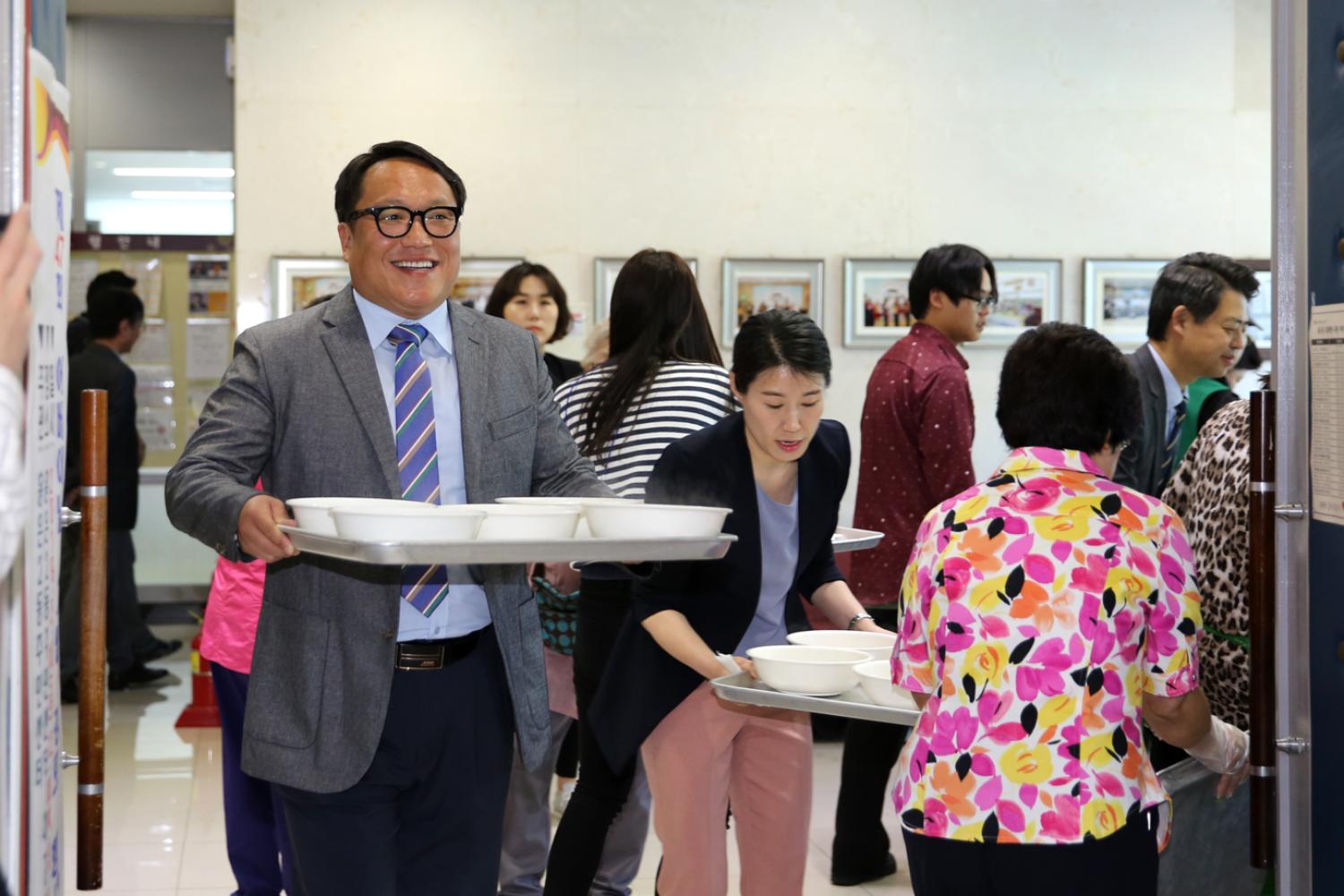제47회 홍은2동 어버이날 기념 경로행사 16