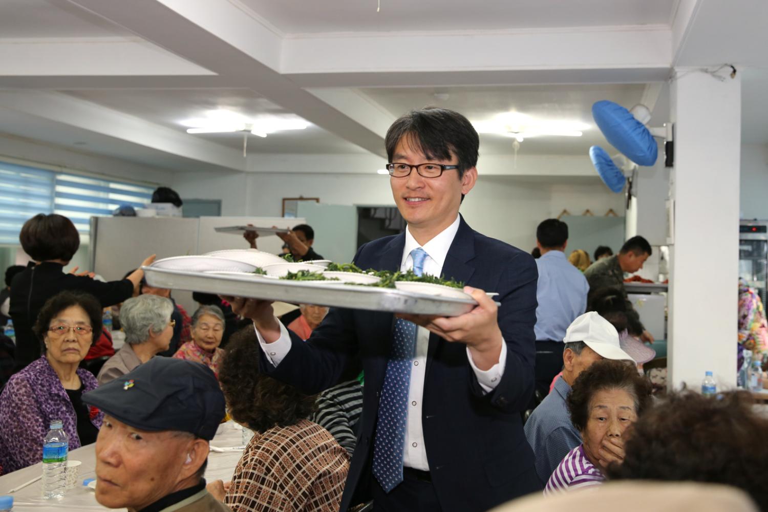 제47회 남가좌2동 어버이날 기념 경로행사 13
