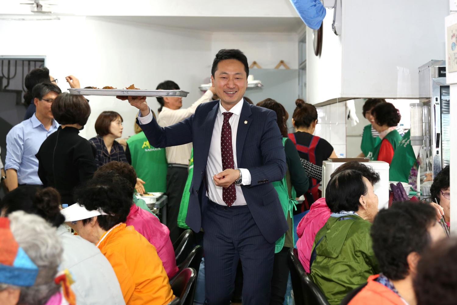 제47회 남가좌2동 어버이날 기념 경로행사 20