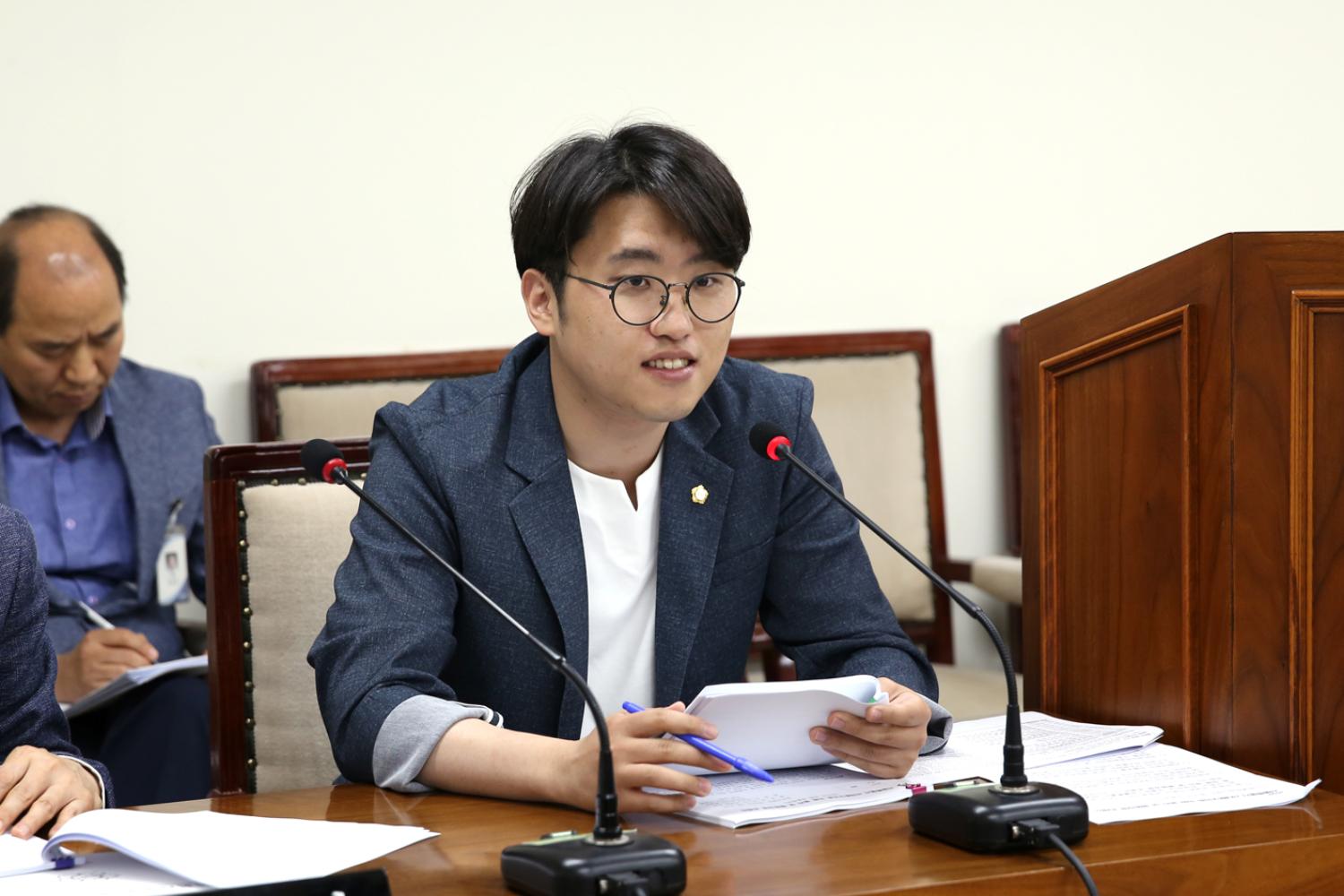 제252회 제1차 정례회 제1차 의회운영위원회 11