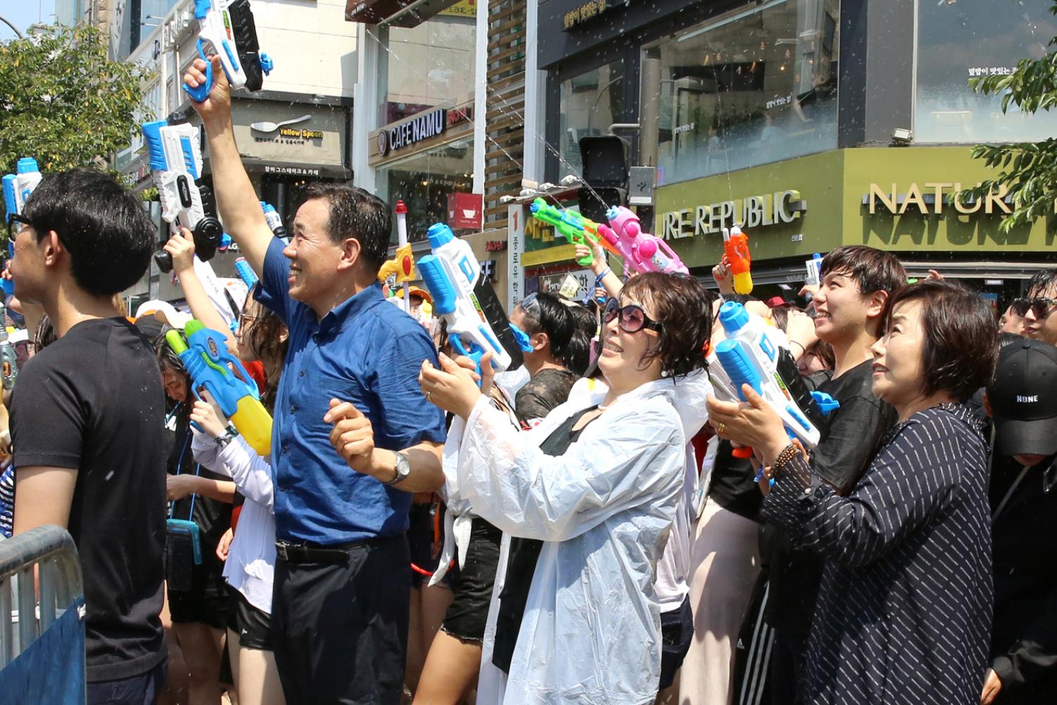 2019 신촌물총축제 3