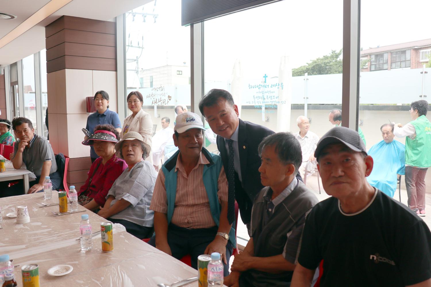 새마을운동서대문지회 사랑의 삼계탕 나누기 행사 2