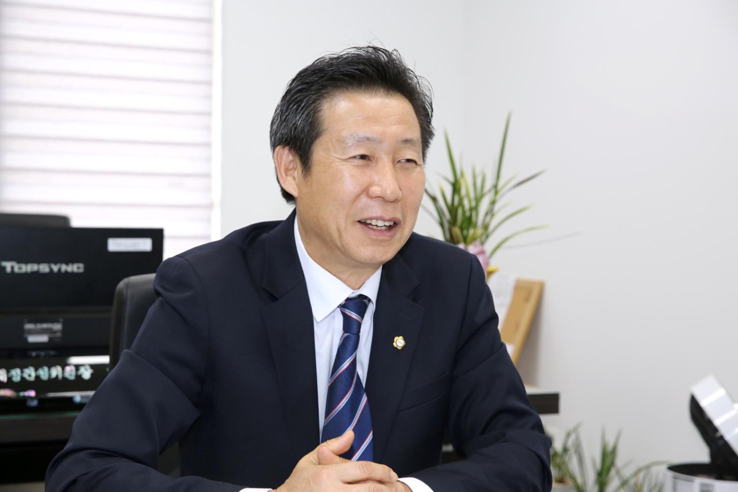시정신문 인터뷰(재정건설위원회 유경선 위원장) 2