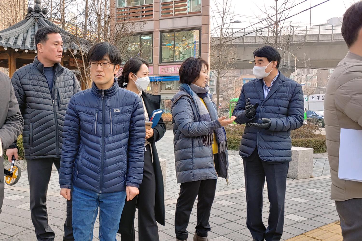 백련교앞 교통에 관한 현장방문 4